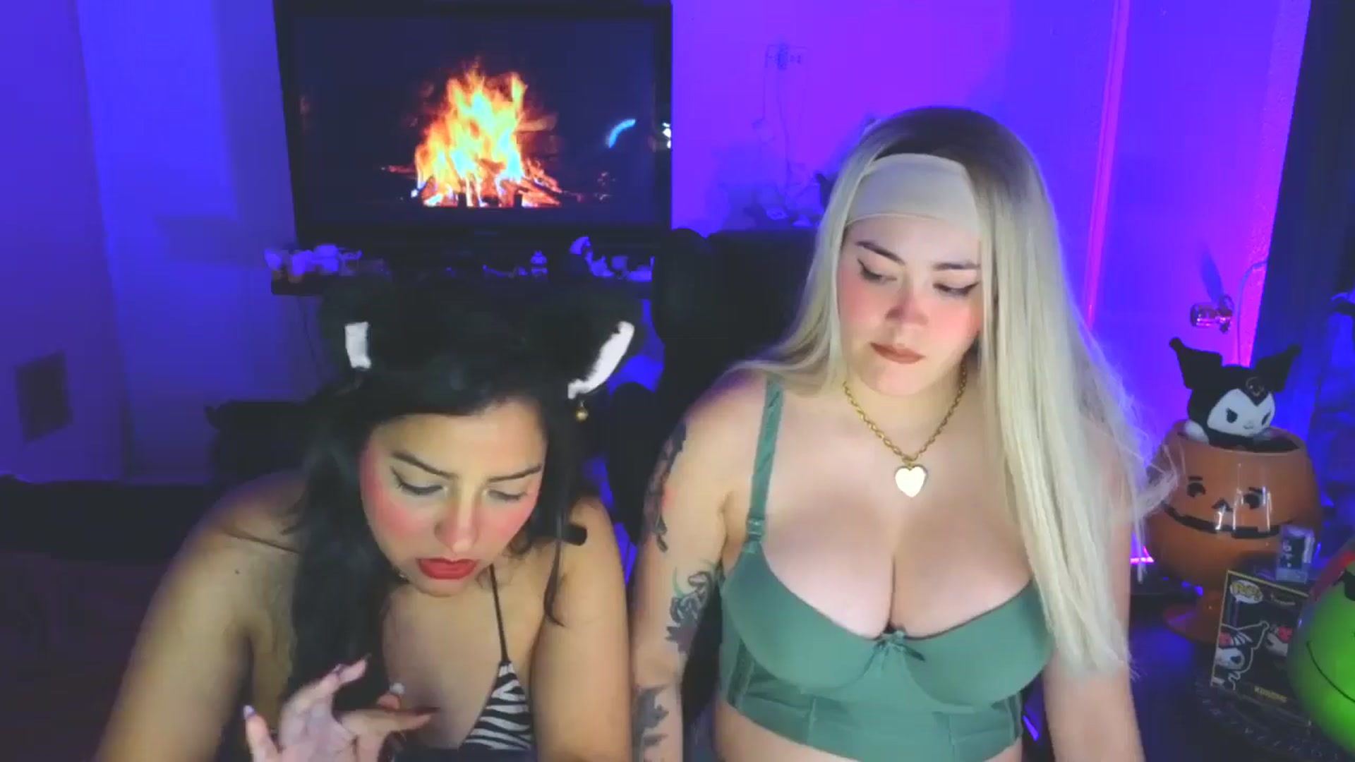 Gallery image thumbnail from LatinaMilf_'s myfreecams stream on, 07/20/2025, 24:59 image 18 of 20