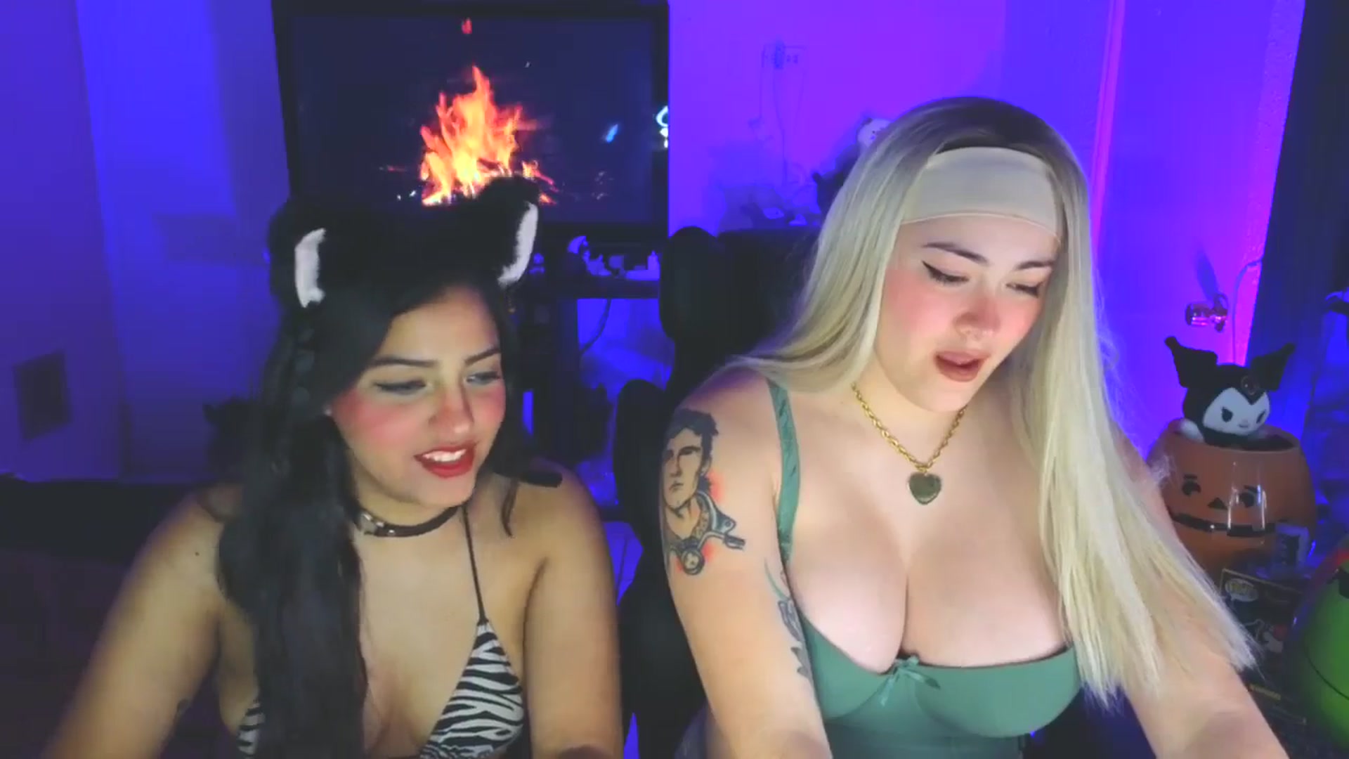 Gallery image thumbnail from LatinaMilf_'s myfreecams stream on, 07/20/2025, 24:59 image 17 of 20
