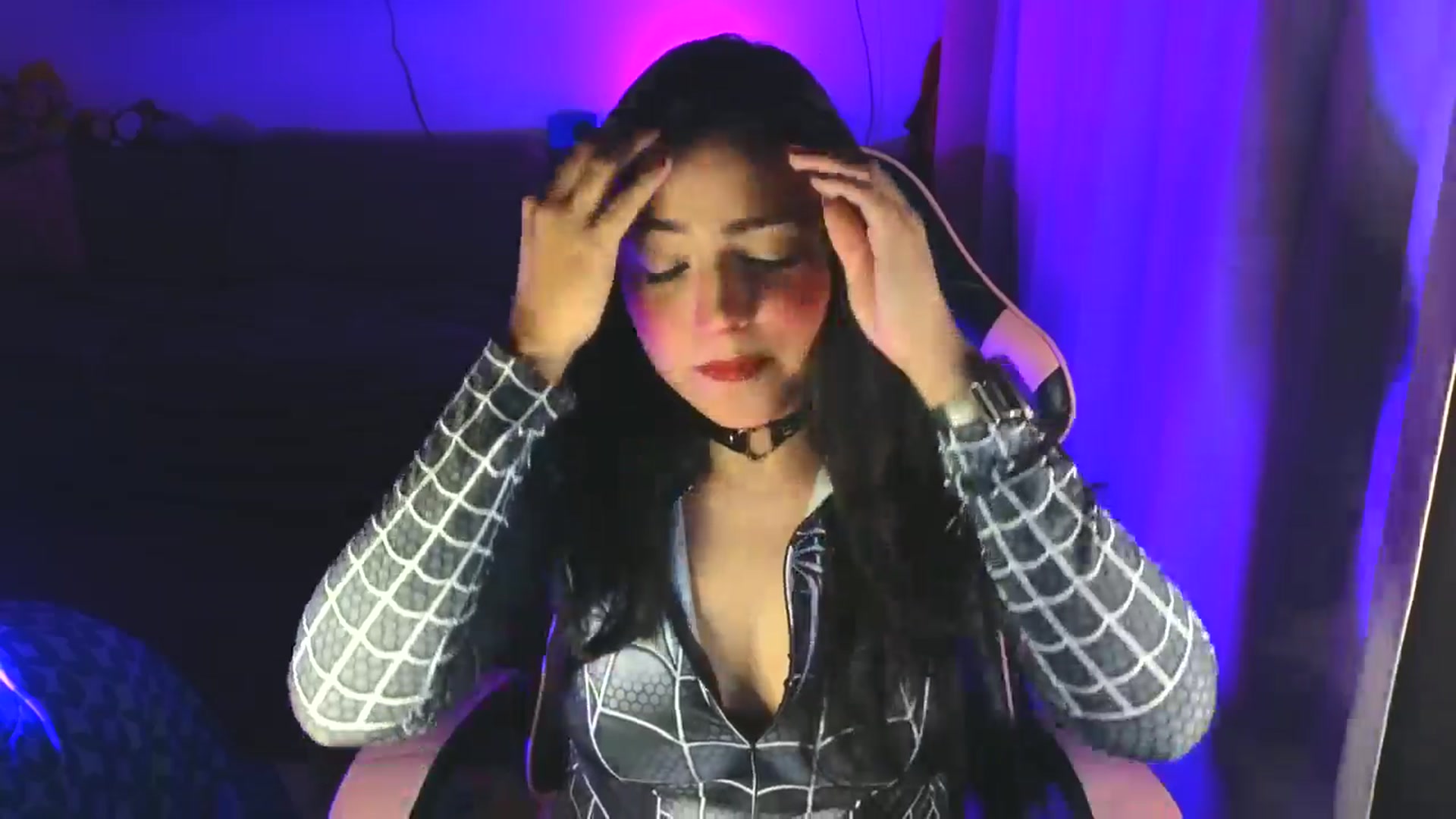 Gallery image thumbnail from LatinaMilf_'s myfreecams stream on, 08/26/2025, 07:32 image 12 of 20