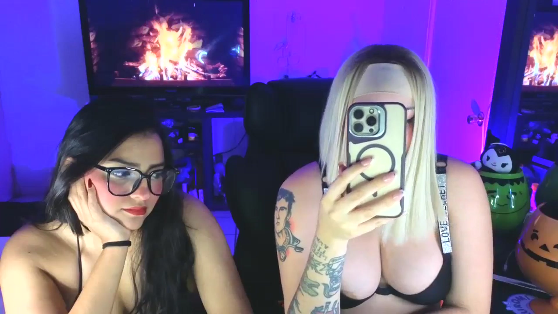 Gallery image thumbnail from LatinaMilf_'s myfreecams stream on, 09/02/2025, 23:33 image 7 of 20