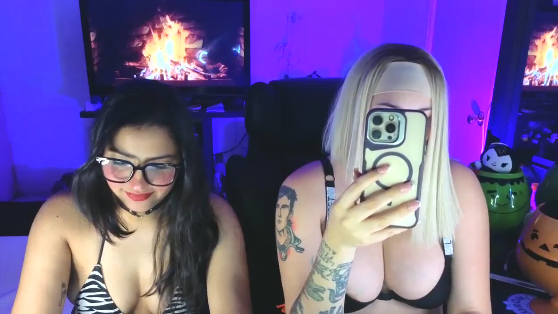 Gallery image thumbnail from LatinaMilf_'s myfreecams stream on, 09/02/2025, 23:33 image 6 of 20