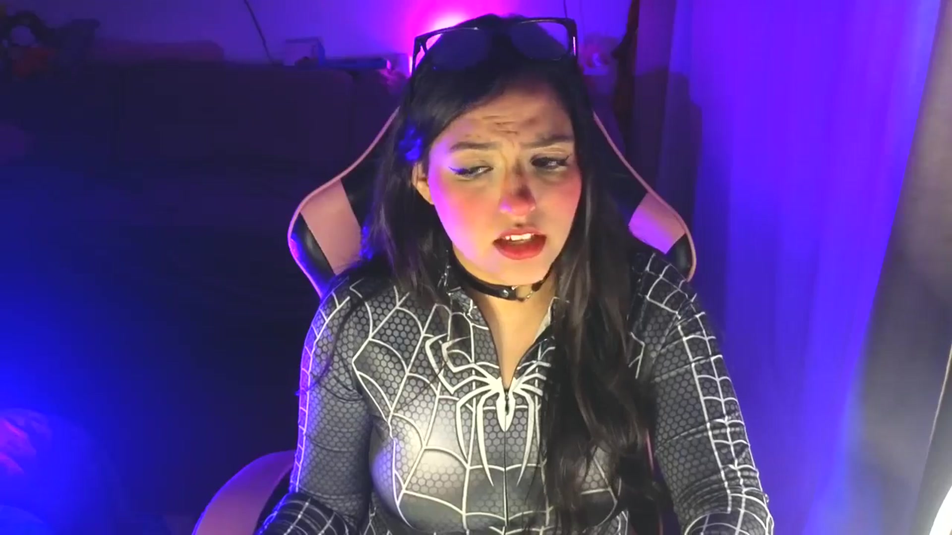 Gallery image thumbnail from LatinaMilf_'s myfreecams stream on, 09/10/2025, 07:53 image 19 of 20
