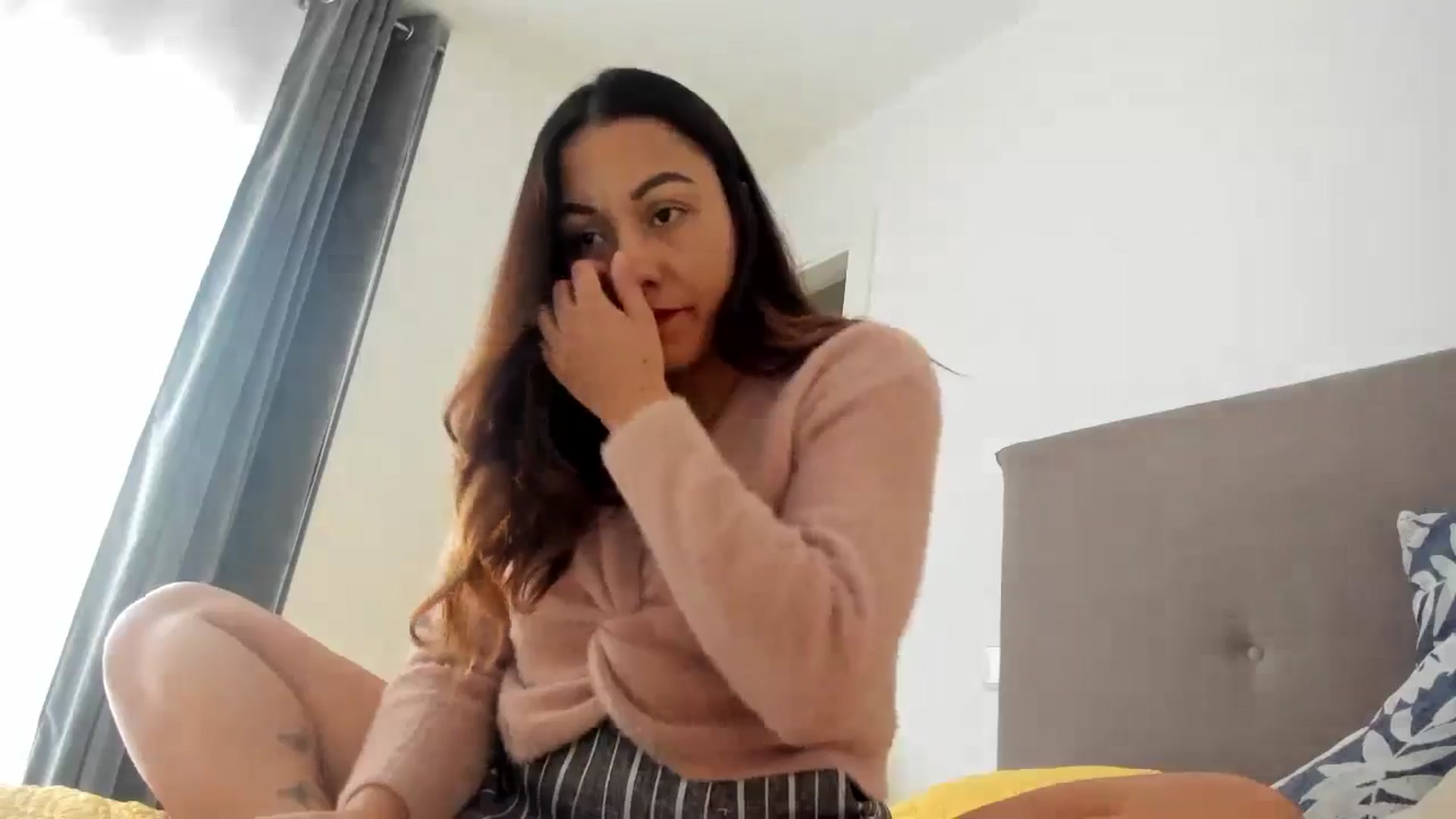 Gallery image thumbnail from Latina_cum's myfreecams stream on, 09/30/2024, 14:56 image 20 of 20