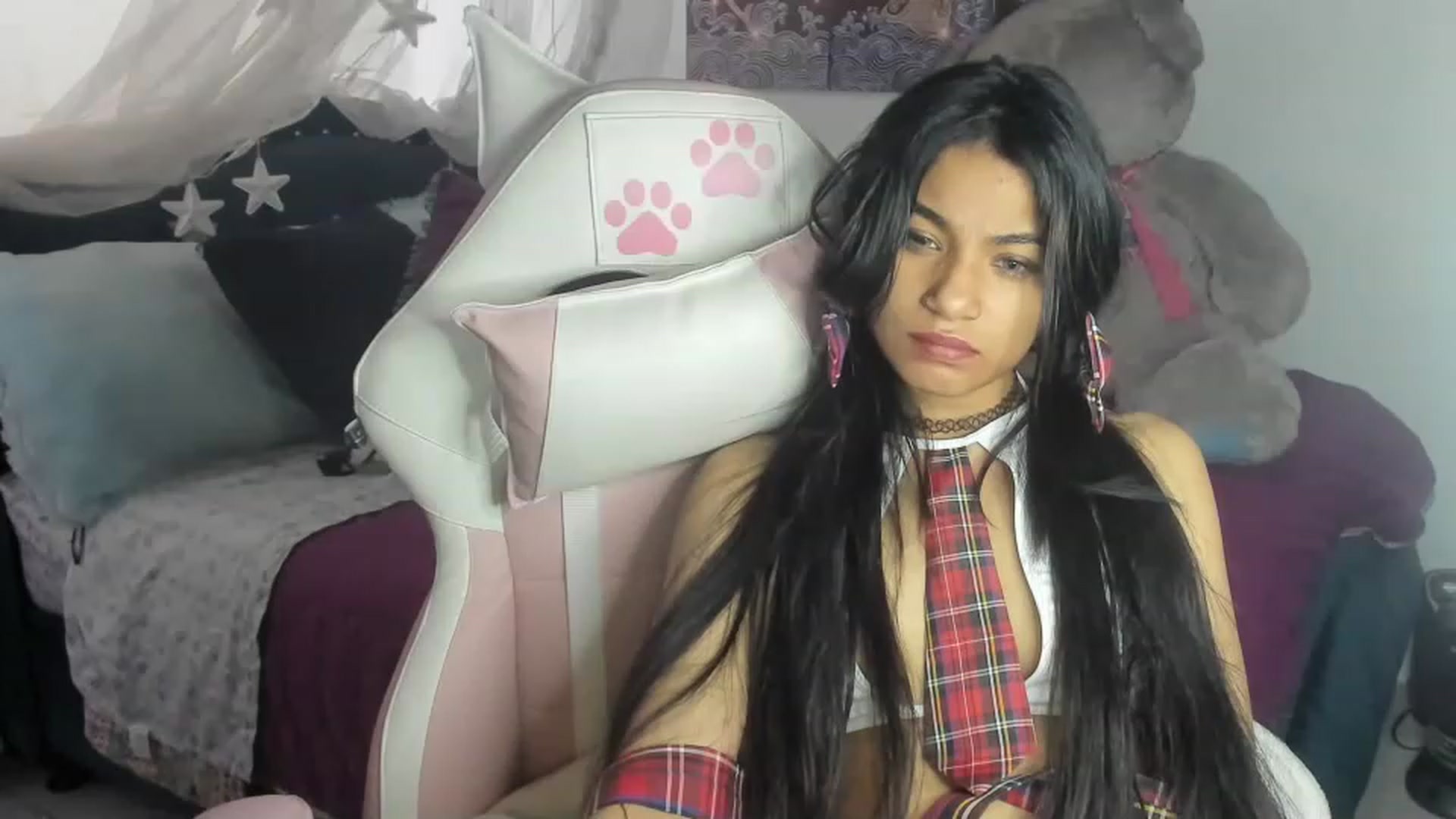 Gallery image thumbnail from Latinangel1_'s myfreecams stream on, 11/18/2022, 11:58 image 4 of 20