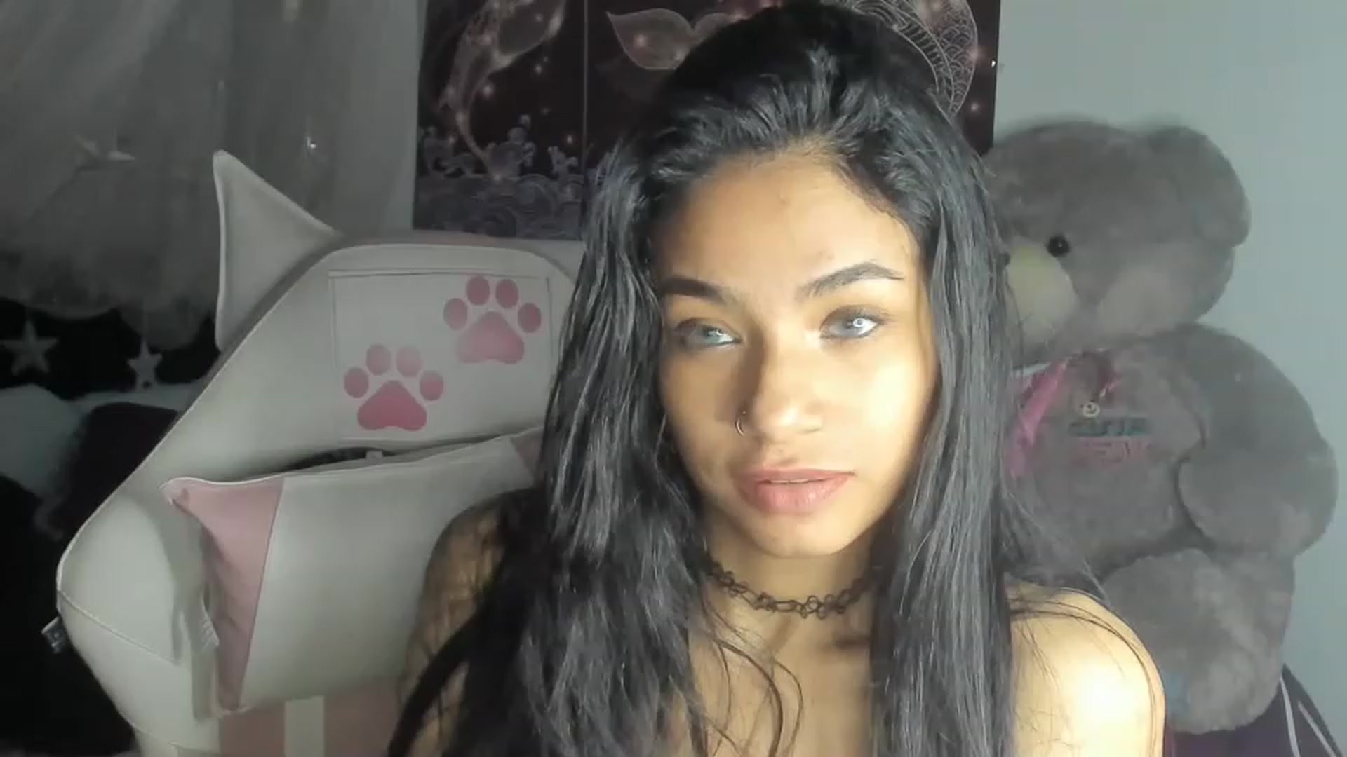 Gallery image thumbnail from Latinangel1_'s myfreecams stream on, 11/24/2022, 06:33 image 2 of 20