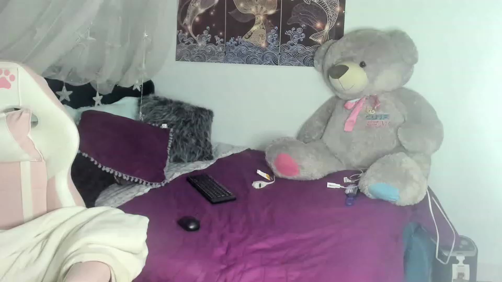 Gallery image thumbnail from Latinangel1_'s myfreecams stream on, 11/24/2022, 06:33 image 11 of 20