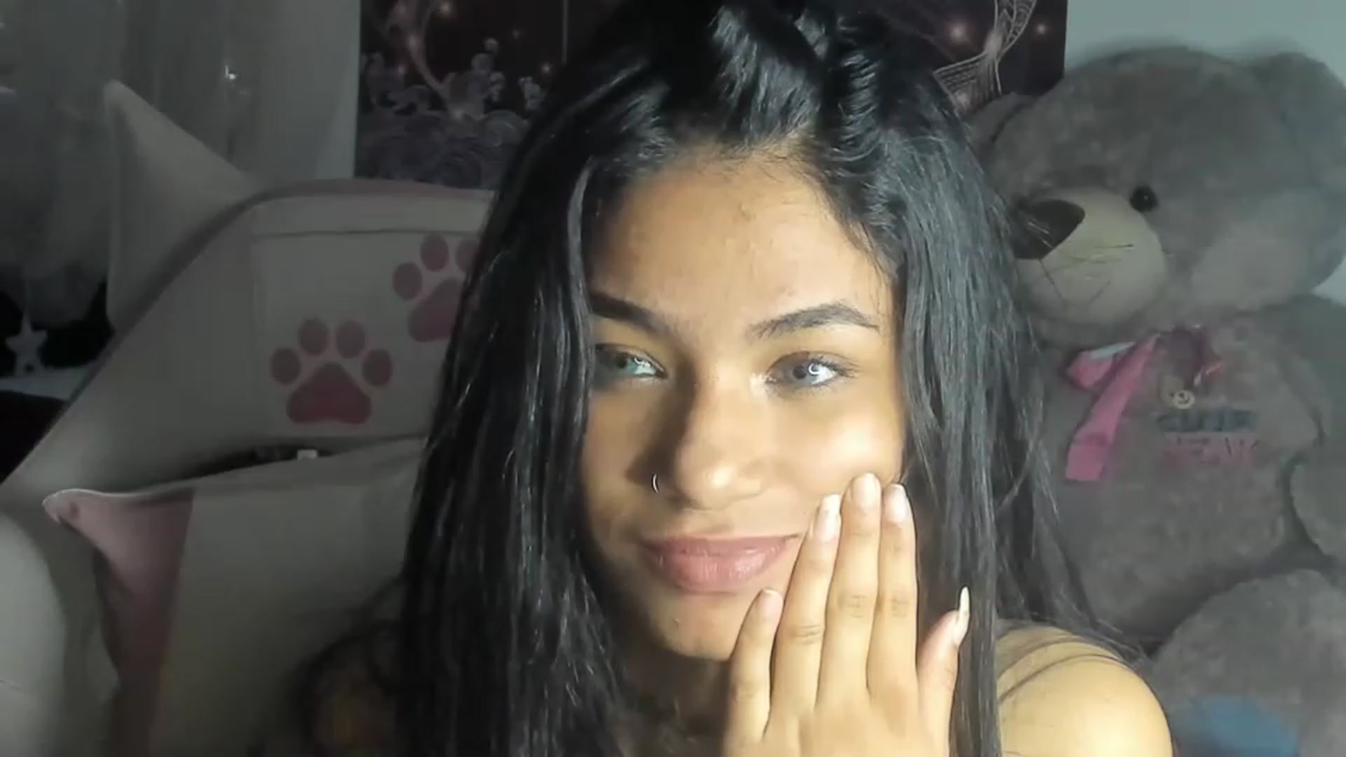 Gallery image thumbnail from Latinangel1_'s myfreecams stream on, 11/24/2022, 06:33 image 5 of 20