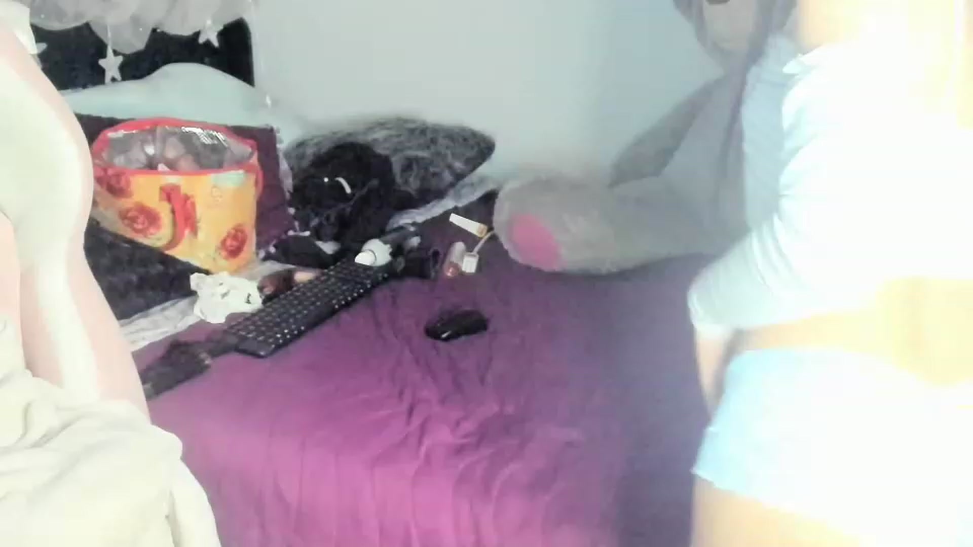 Gallery image thumbnail from Latinangel1_'s myfreecams stream on, 11/25/2022, 07:13 image 20 of 20