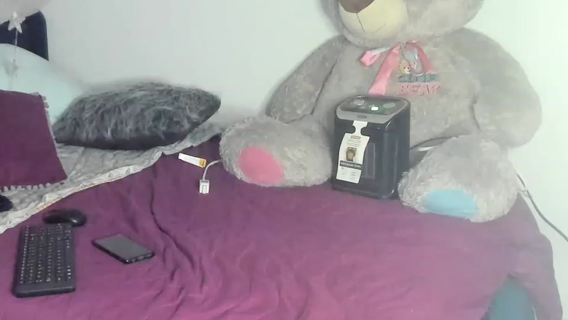 Gallery image thumbnail from Latinangel1_'s myfreecams stream on, 11/25/2022, 08:04 image 18 of 20