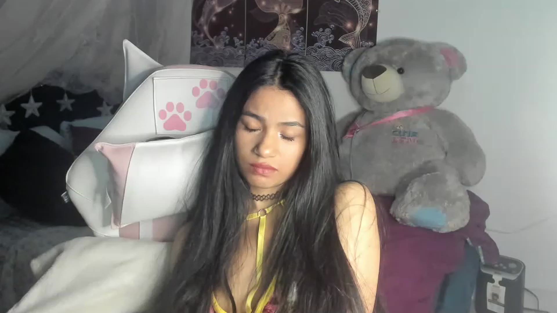 Gallery image thumbnail from Latinangel1_'s myfreecams stream on, 11/27/2022, 08:41 image 19 of 20
