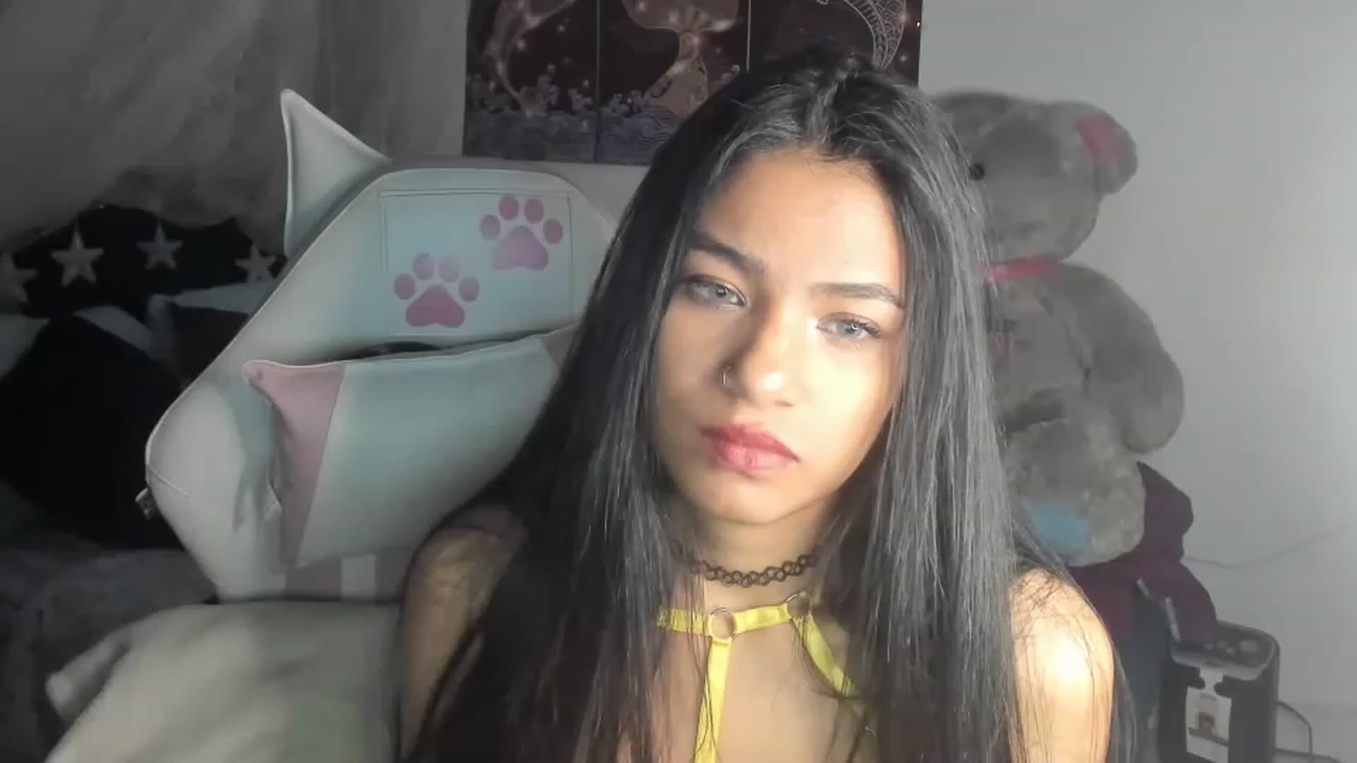 Gallery image thumbnail from Latinangel1_'s myfreecams stream on, 11/27/2022, 08:41 image 14 of 20