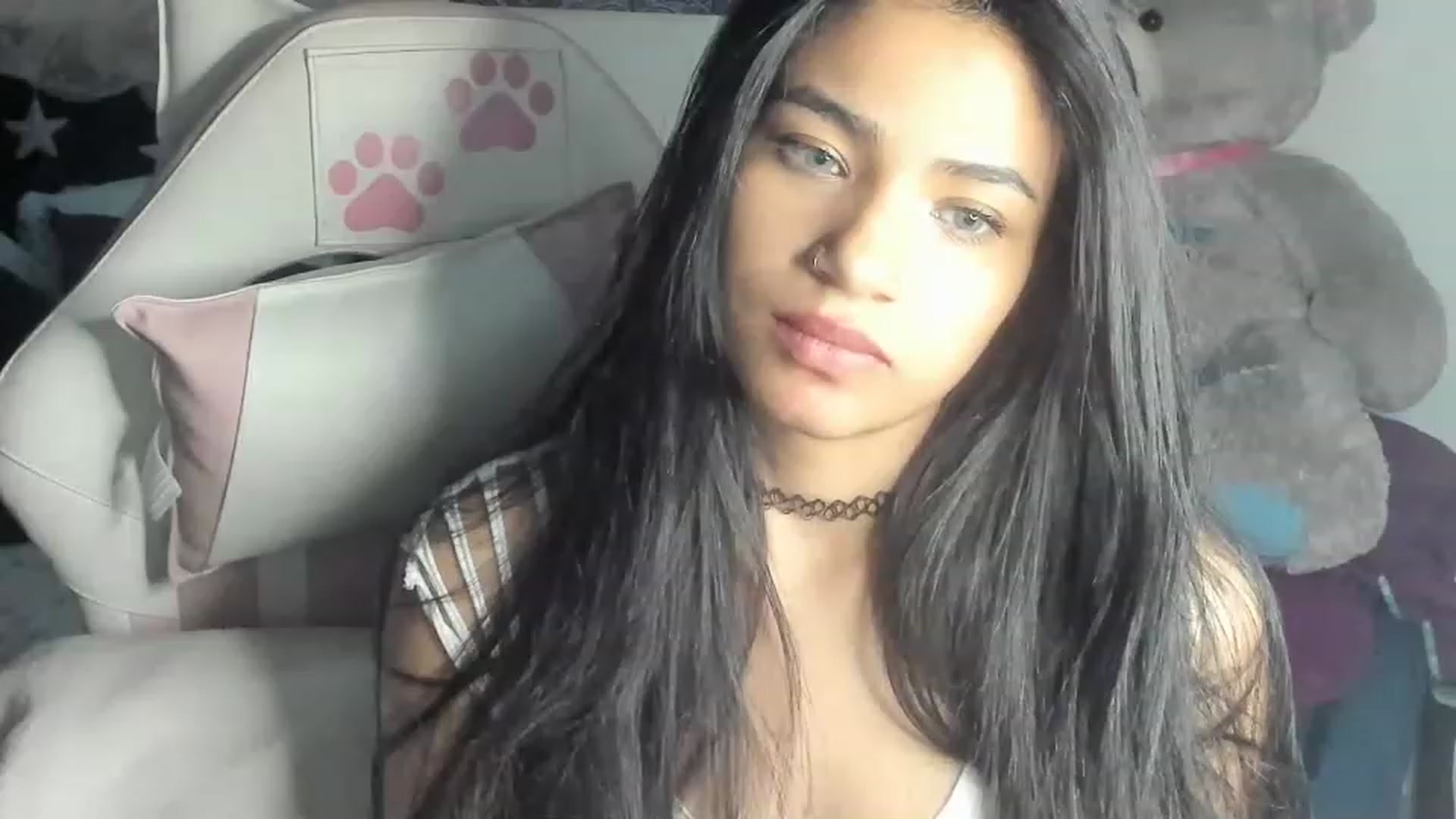 Gallery image thumbnail from Latinangel1_'s myfreecams stream on, 11/27/2022, 10:49 image 18 of 20