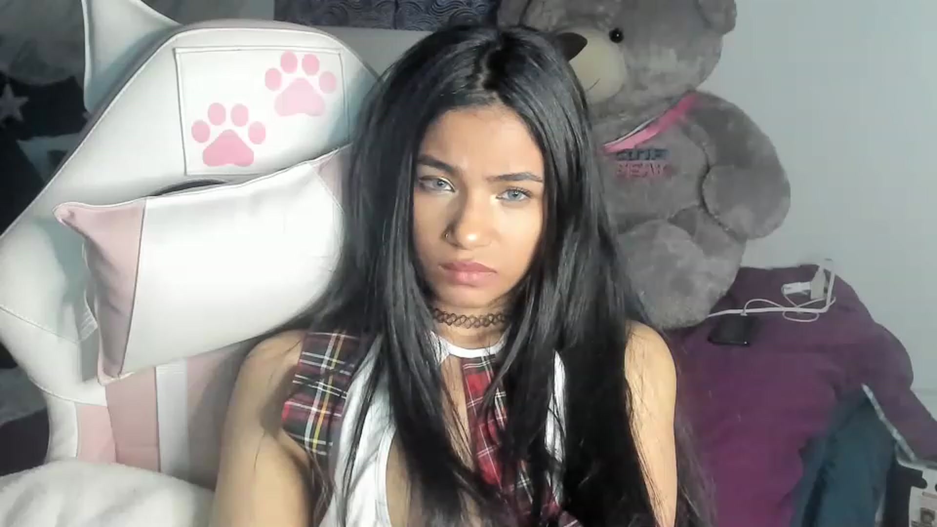 Gallery image thumbnail from Latinangel1_'s myfreecams stream on, 11/28/2022, 06:09 image 15 of 20