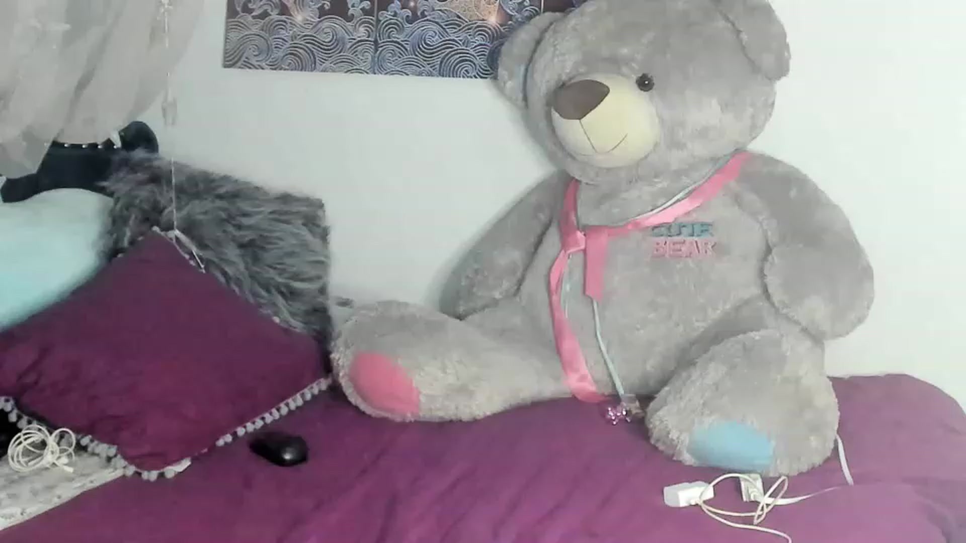 Gallery image thumbnail from Latinangel1_'s myfreecams stream on, 11/28/2022, 10:16 image 9 of 20