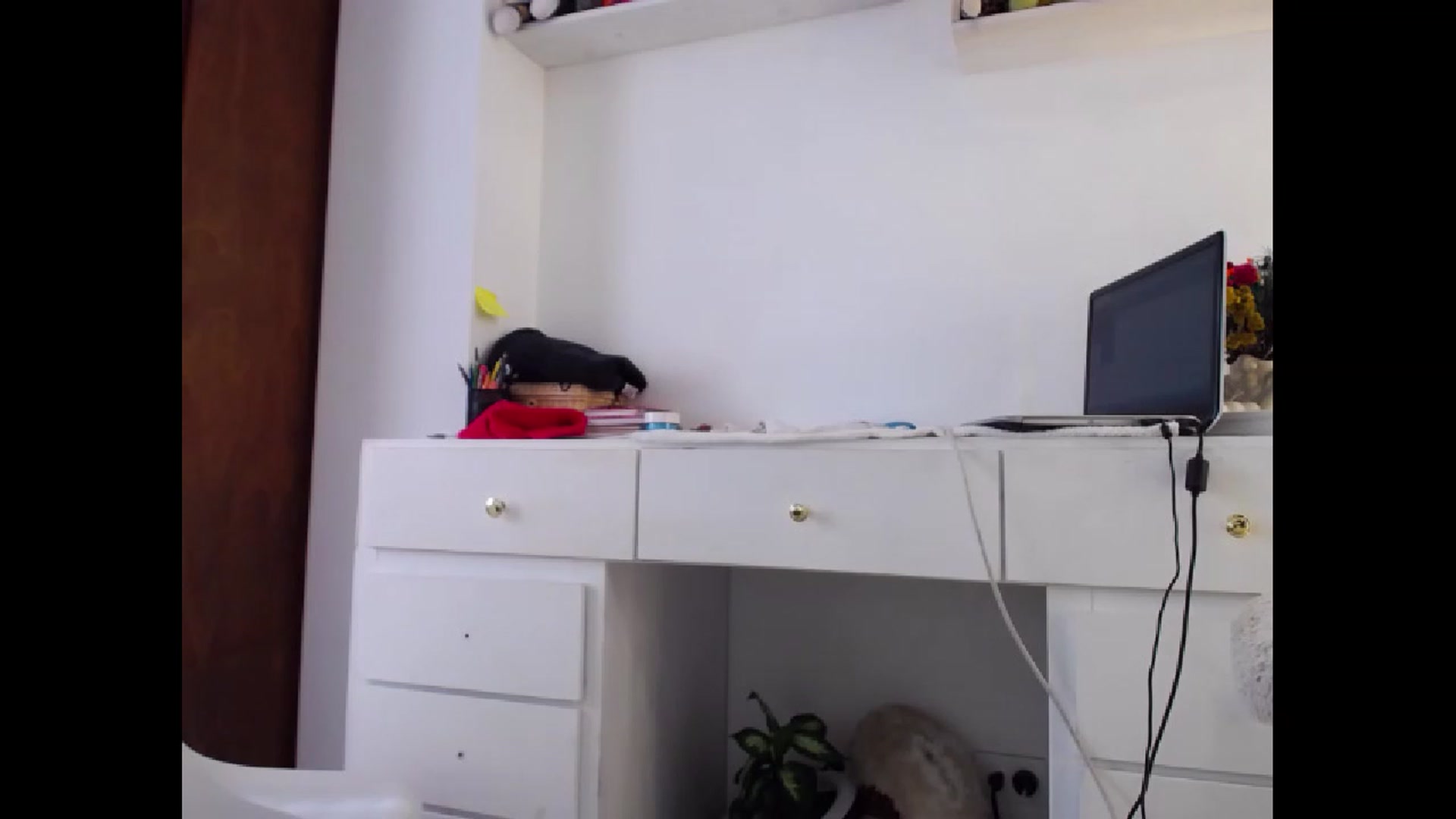 Gallery image thumbnail from Latinrico01's myfreecams stream on, 06/18/2023, 20:10 image 2 of 20