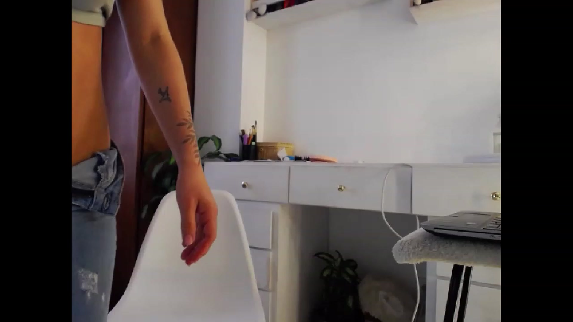 Gallery image thumbnail from Latinrico01's myfreecams stream on, 07/23/2023, 20:14 image 7 of 20