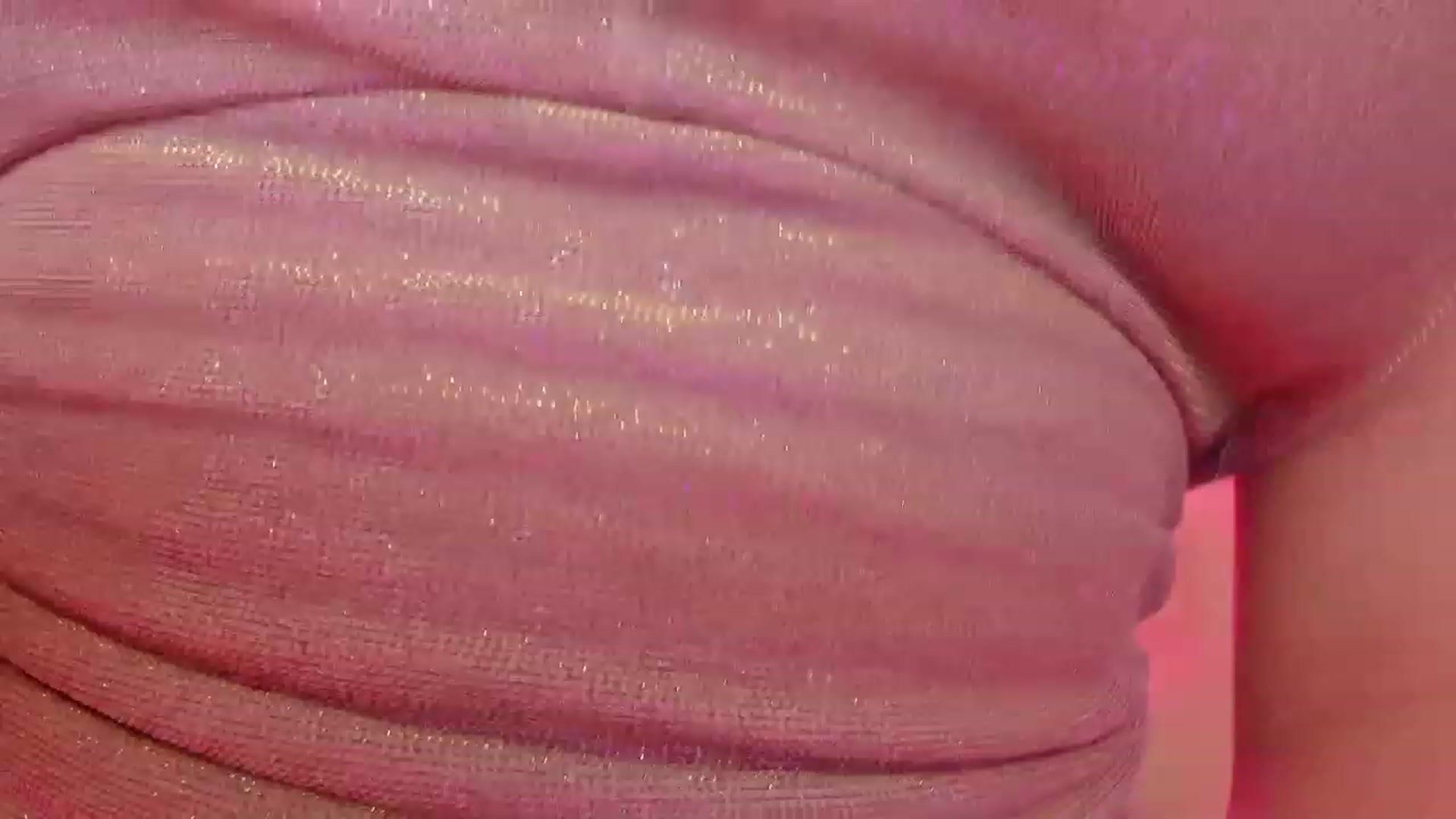 Gallery image thumbnail from Lau_123's myfreecams stream on, 06/01/2023, 09:59 image 2 of 20