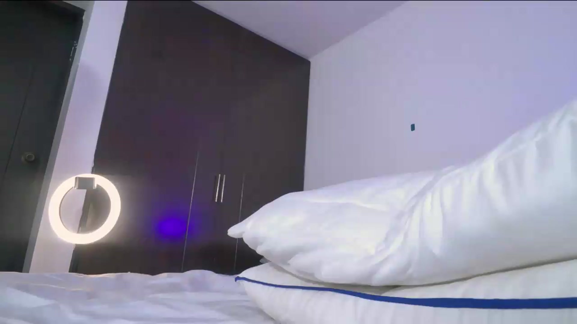 Gallery image thumbnail from LauraKat's myfreecams stream on, 07/09/2026, 08:15 image 13 of 20