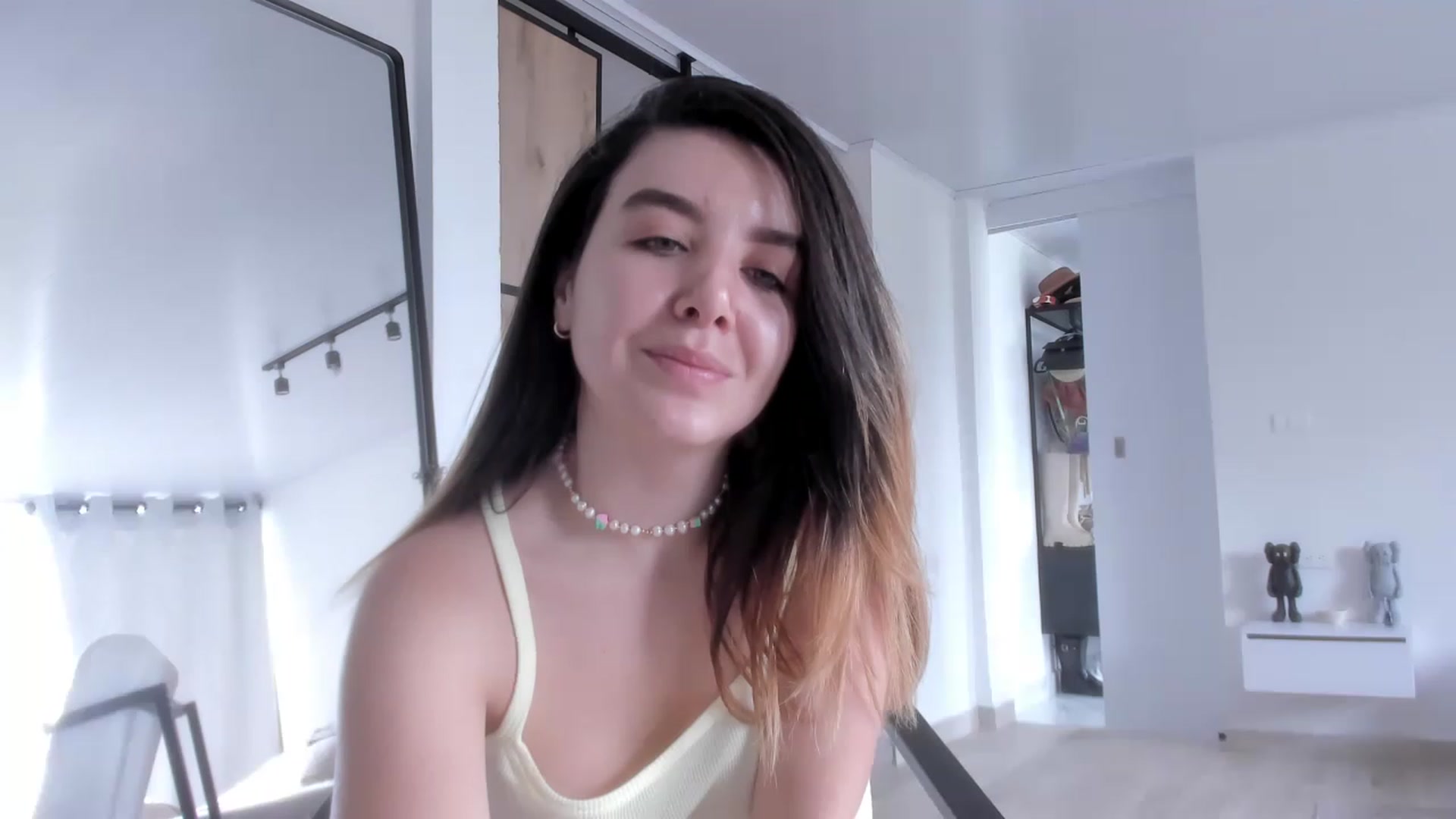 Gallery image thumbnail from LauraVega's myfreecams stream on, 11/20/2022, 18:07 image 1 of 20