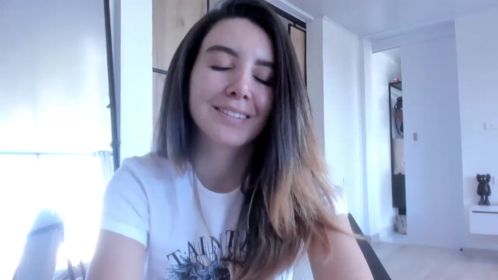Gallery image thumbnail from LauraVega's myfreecams stream on, 12/02/2022, 16:16 image 7 of 20