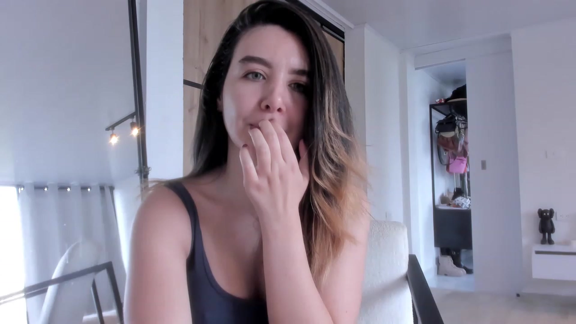 Gallery image thumbnail from LauraVega's myfreecams stream on, 12/10/2022, 15:10 image 20 of 20