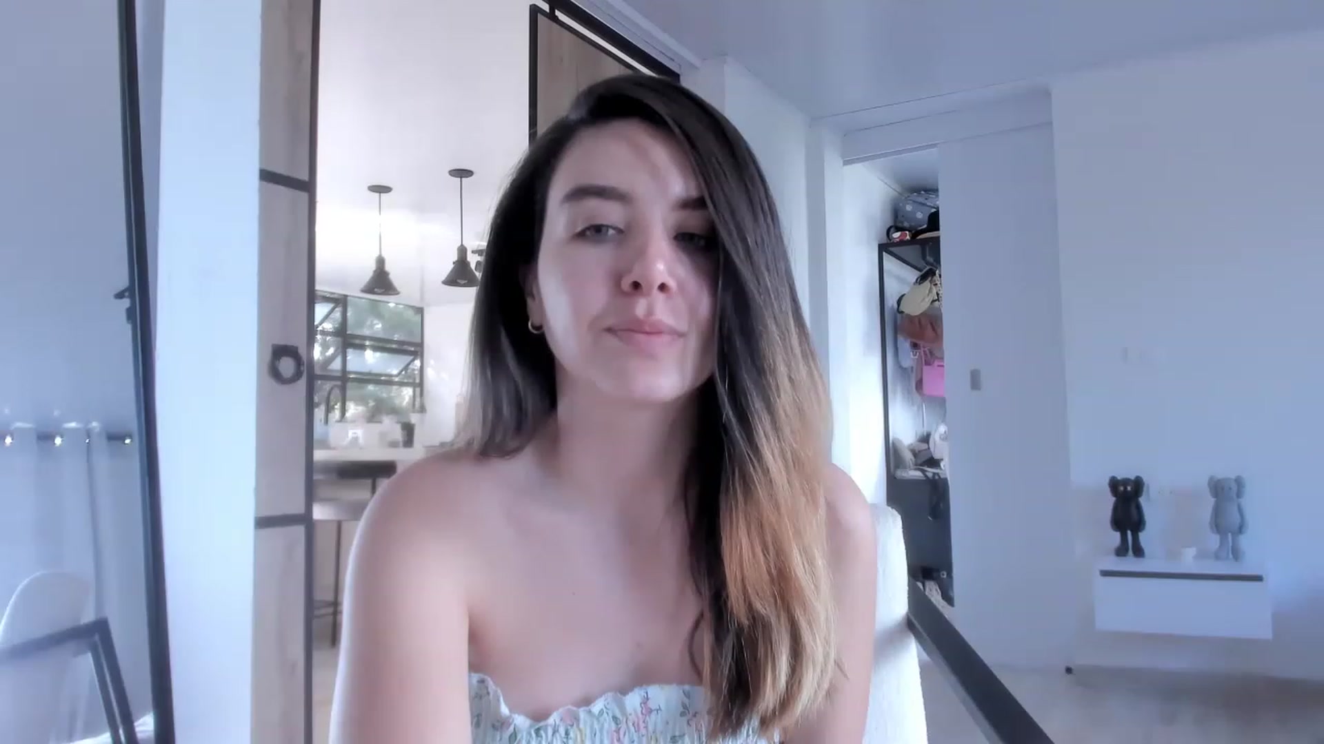 Gallery image thumbnail from LauraVega's myfreecams stream on, 12/22/2022, 20:09 image 20 of 20