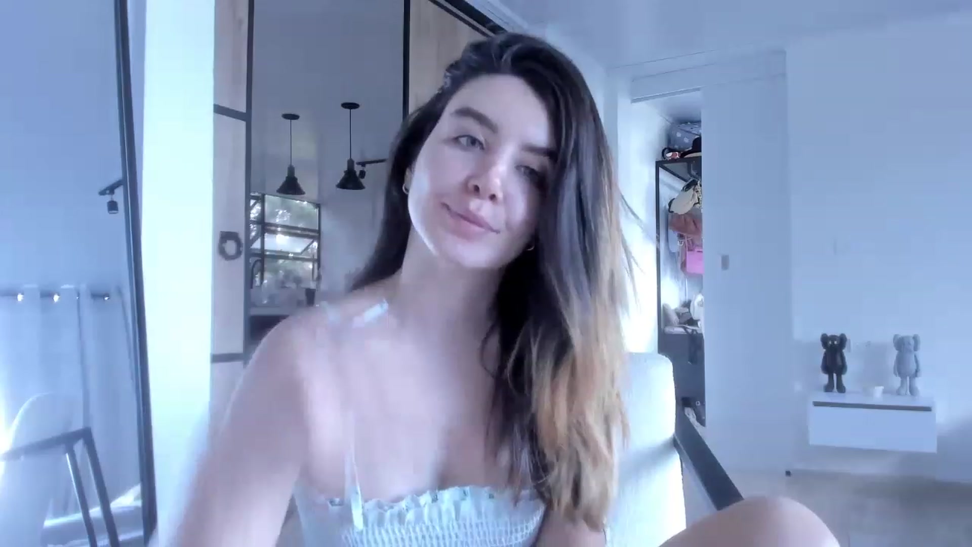 Gallery image thumbnail from LauraVega's myfreecams stream on, 12/22/2022, 20:57 image 18 of 20