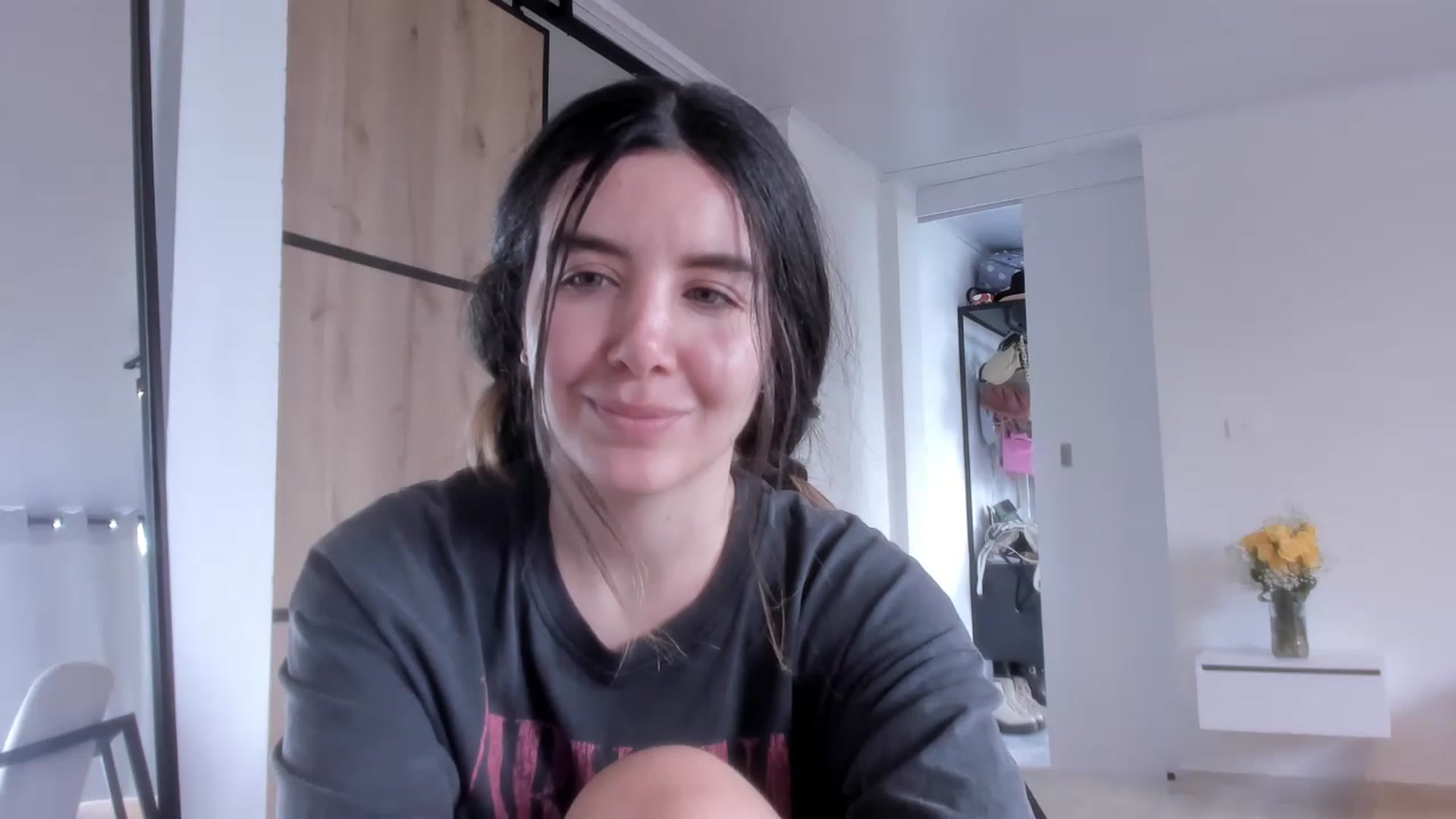 Gallery image thumbnail from LauraVega's myfreecams stream on, 12/26/2022, 16:51 image 14 of 20