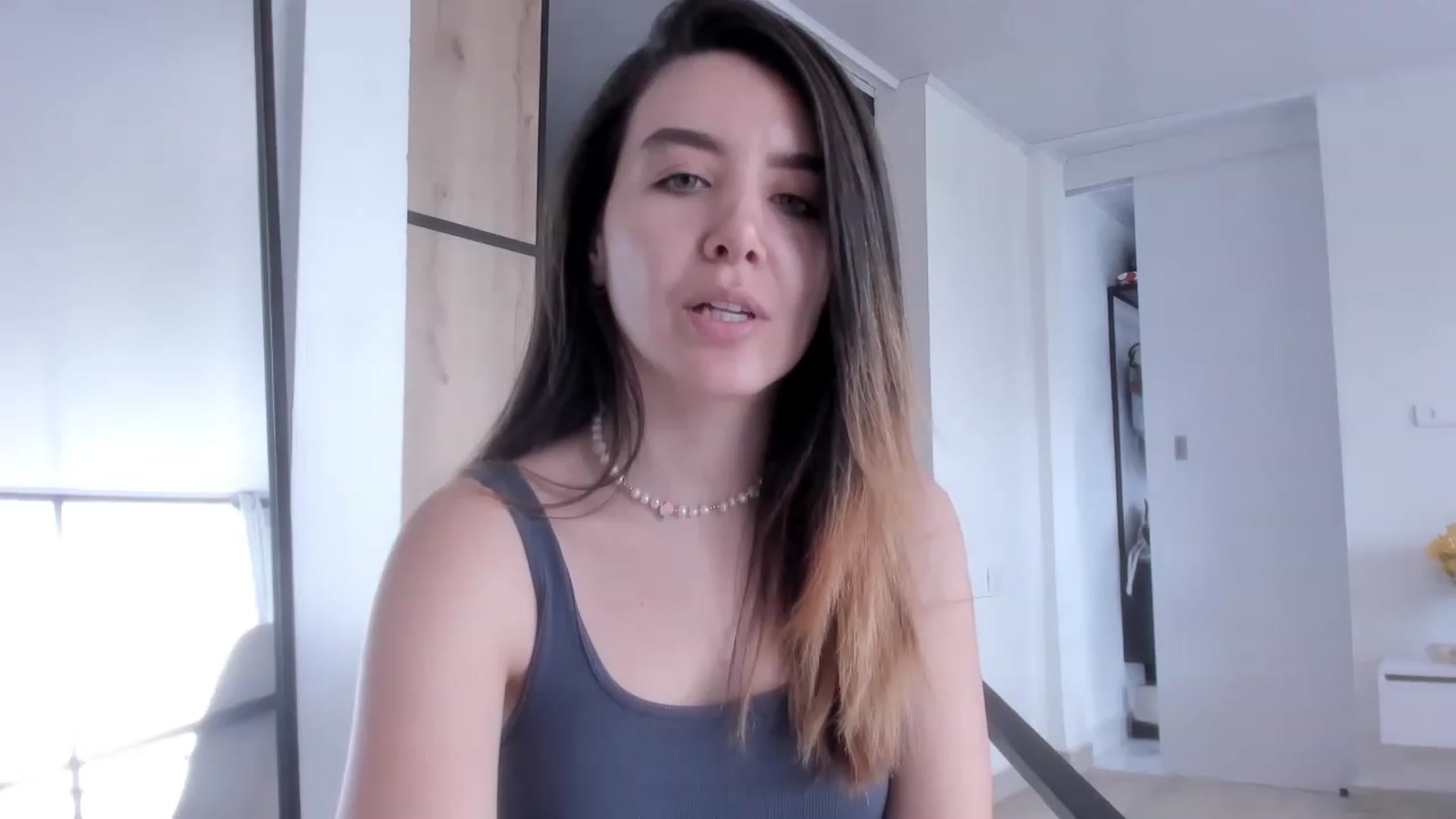 Gallery image thumbnail from LauraVega's myfreecams stream on, 01/02/2023, 14:33 image 11 of 20