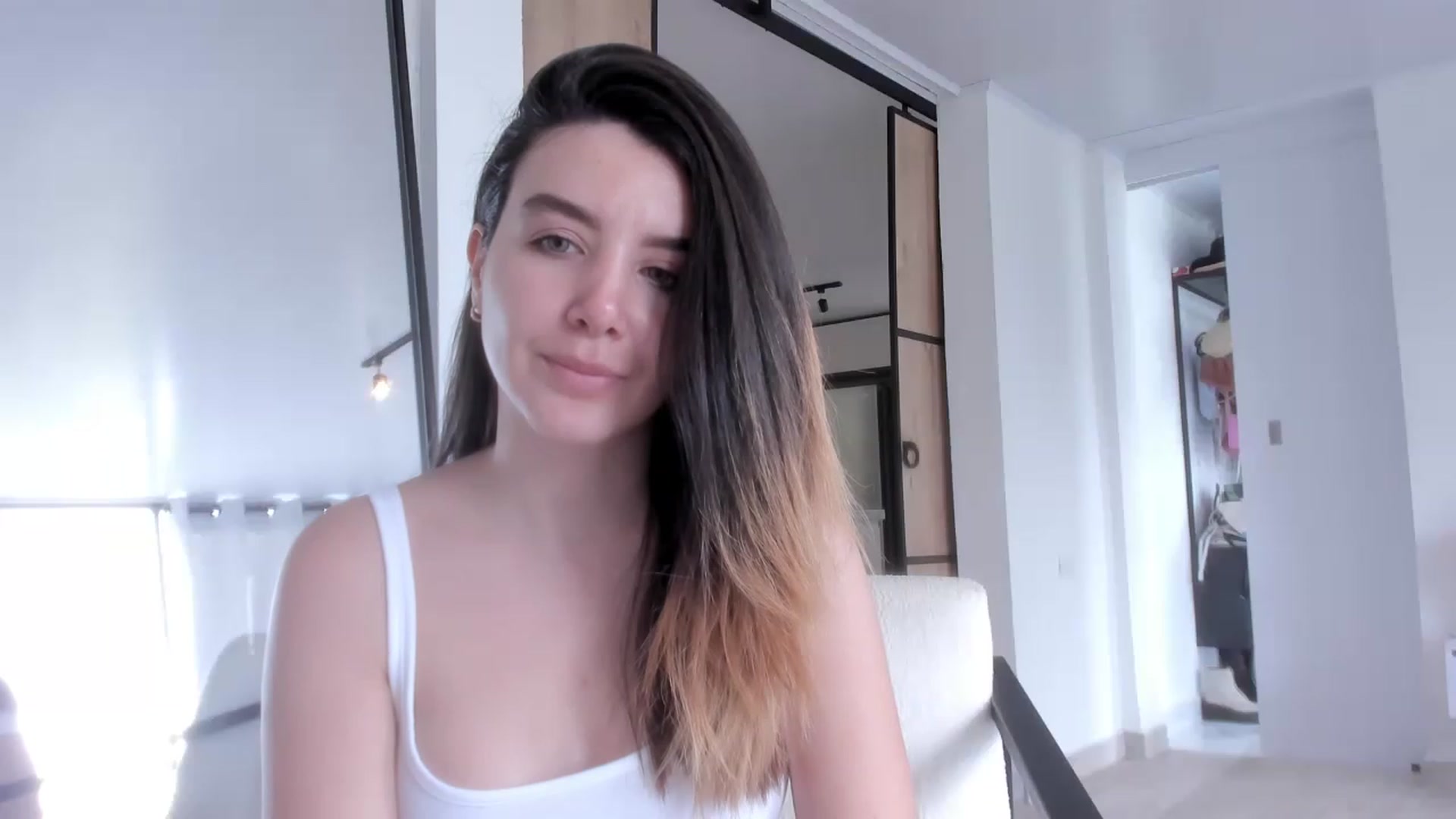 Gallery image thumbnail from LauraVega's myfreecams stream on, 01/06/2023, 15:45 image 20 of 20