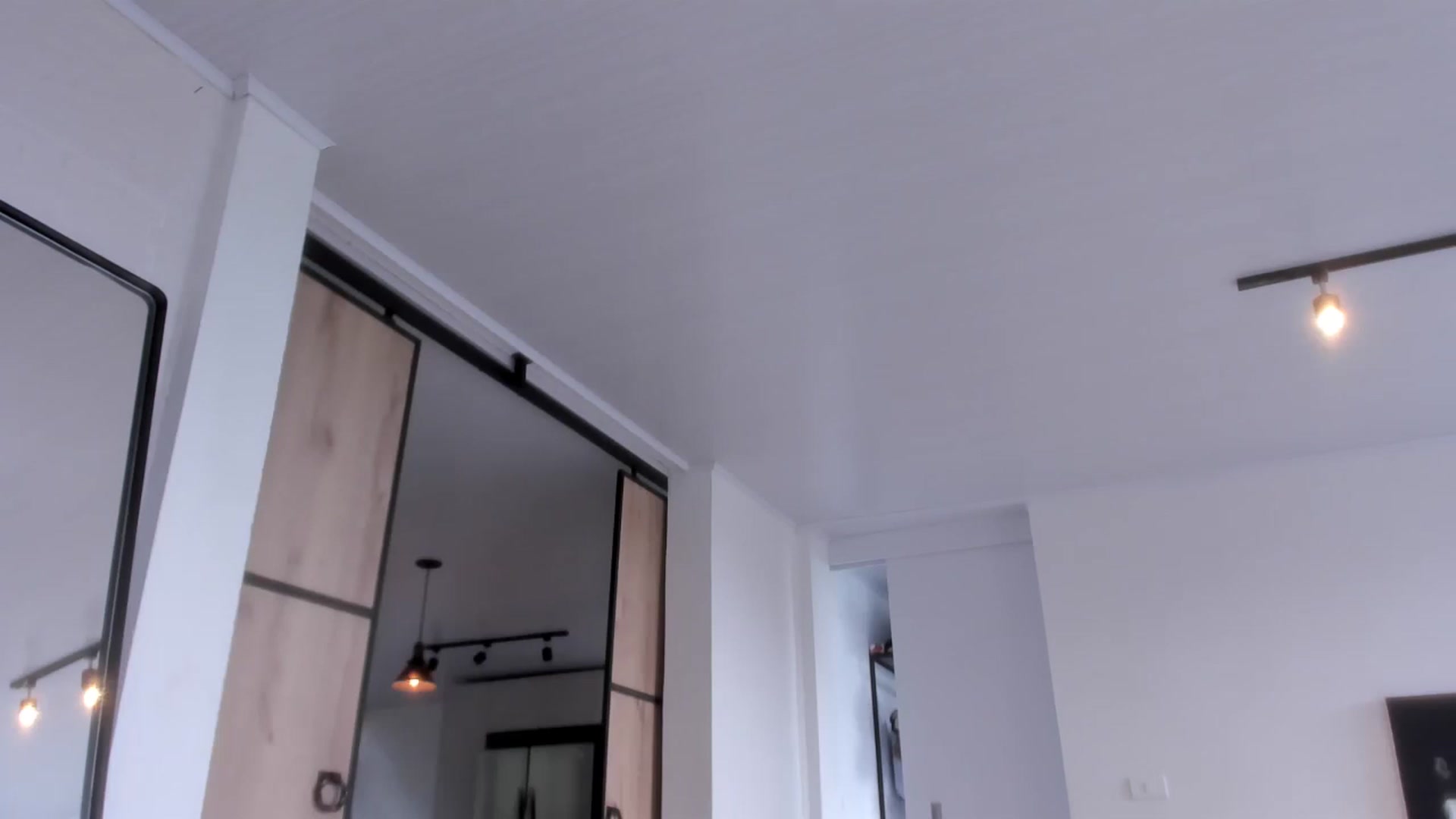 Gallery image thumbnail from LauraVega's myfreecams stream on, 01/07/2023, 15:33 image 15 of 20