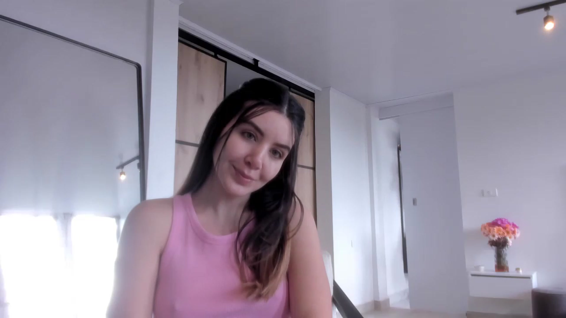 Gallery image thumbnail from LauraVega's myfreecams stream on, 01/20/2023, 14:50 image 5 of 20