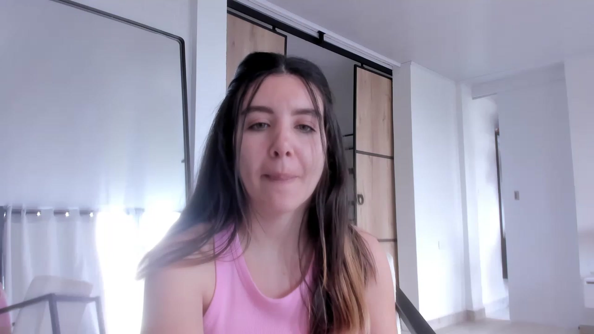 Gallery image thumbnail from LauraVega's myfreecams stream on, 01/20/2023, 17:04 image 9 of 20