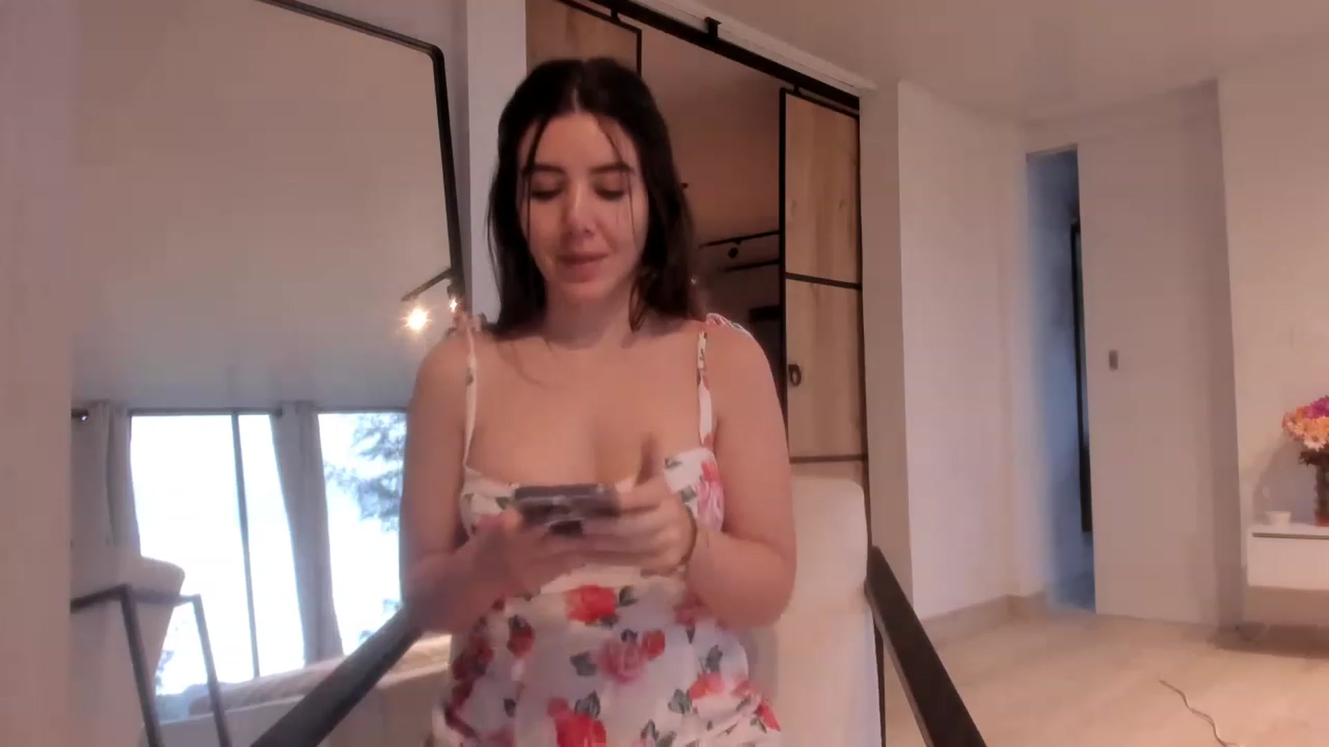 Gallery image thumbnail from LauraVega's myfreecams stream on, 01/20/2023, 23:03 image 15 of 20