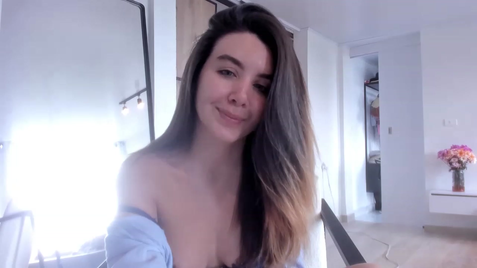 Gallery image thumbnail from LauraVega's myfreecams stream on, 01/21/2023, 17:08 image 20 of 20
