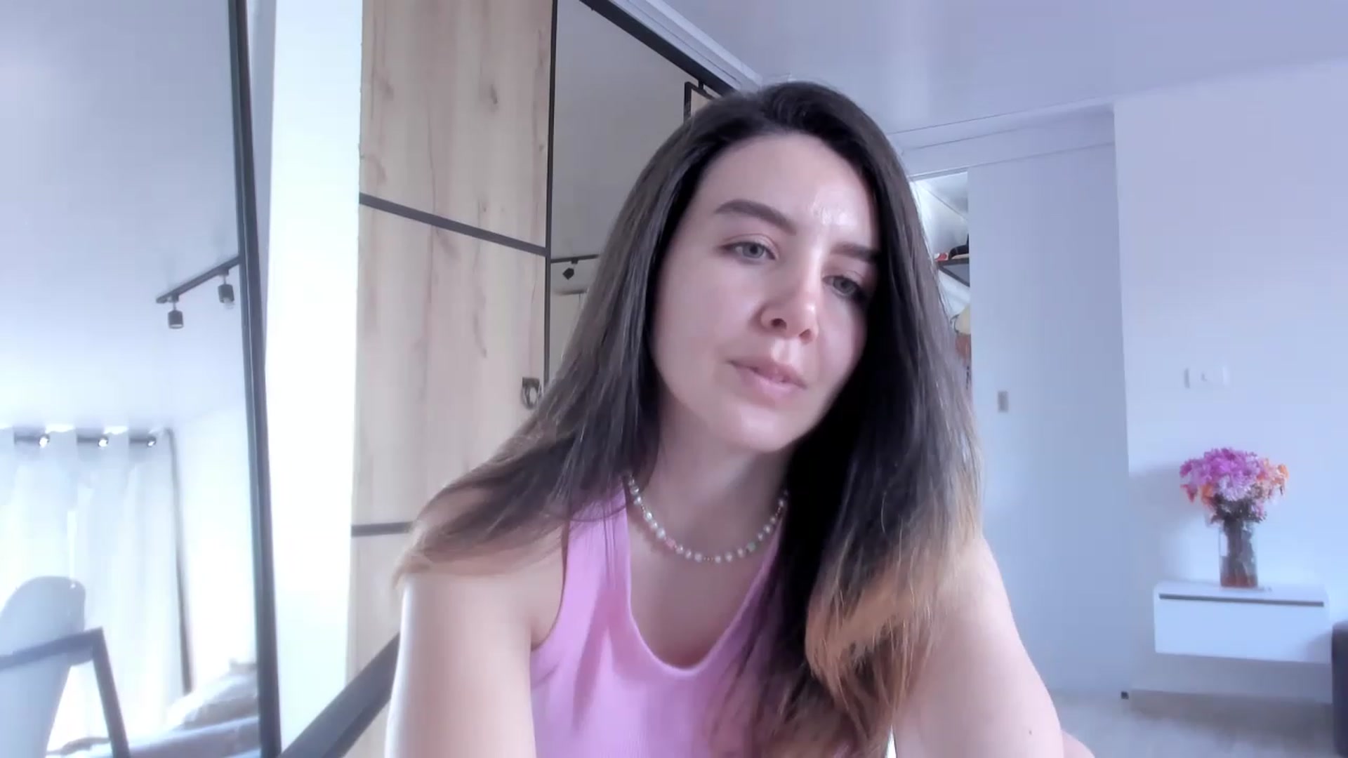 Gallery image thumbnail from LauraVega's myfreecams stream on, 01/26/2023, 17:12 image 11 of 20
