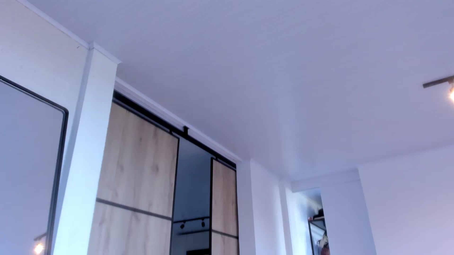 Gallery image thumbnail from LauraVega's myfreecams stream on, 01/27/2023, 23:44 image 7 of 20