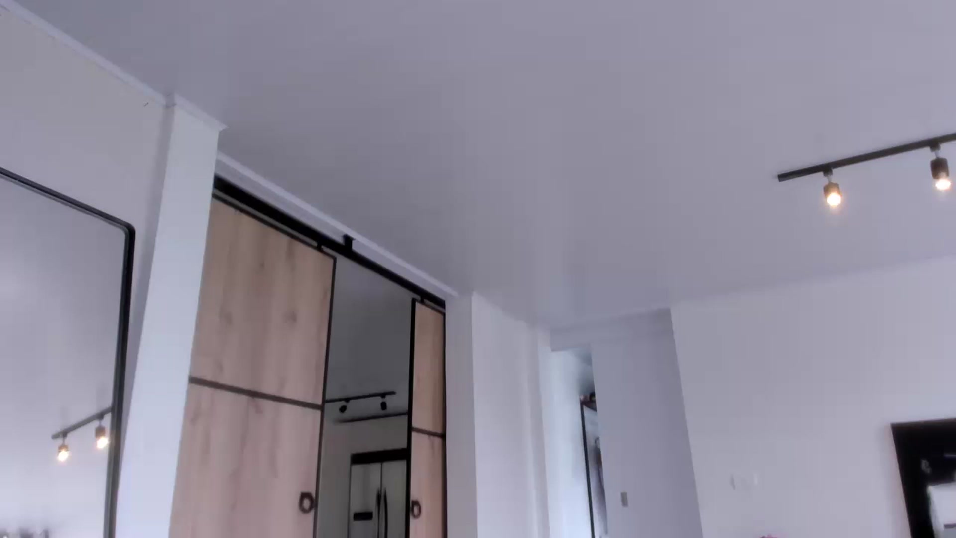 Gallery image thumbnail from LauraVega's myfreecams stream on, 01/30/2023, 16:36 image 4 of 20