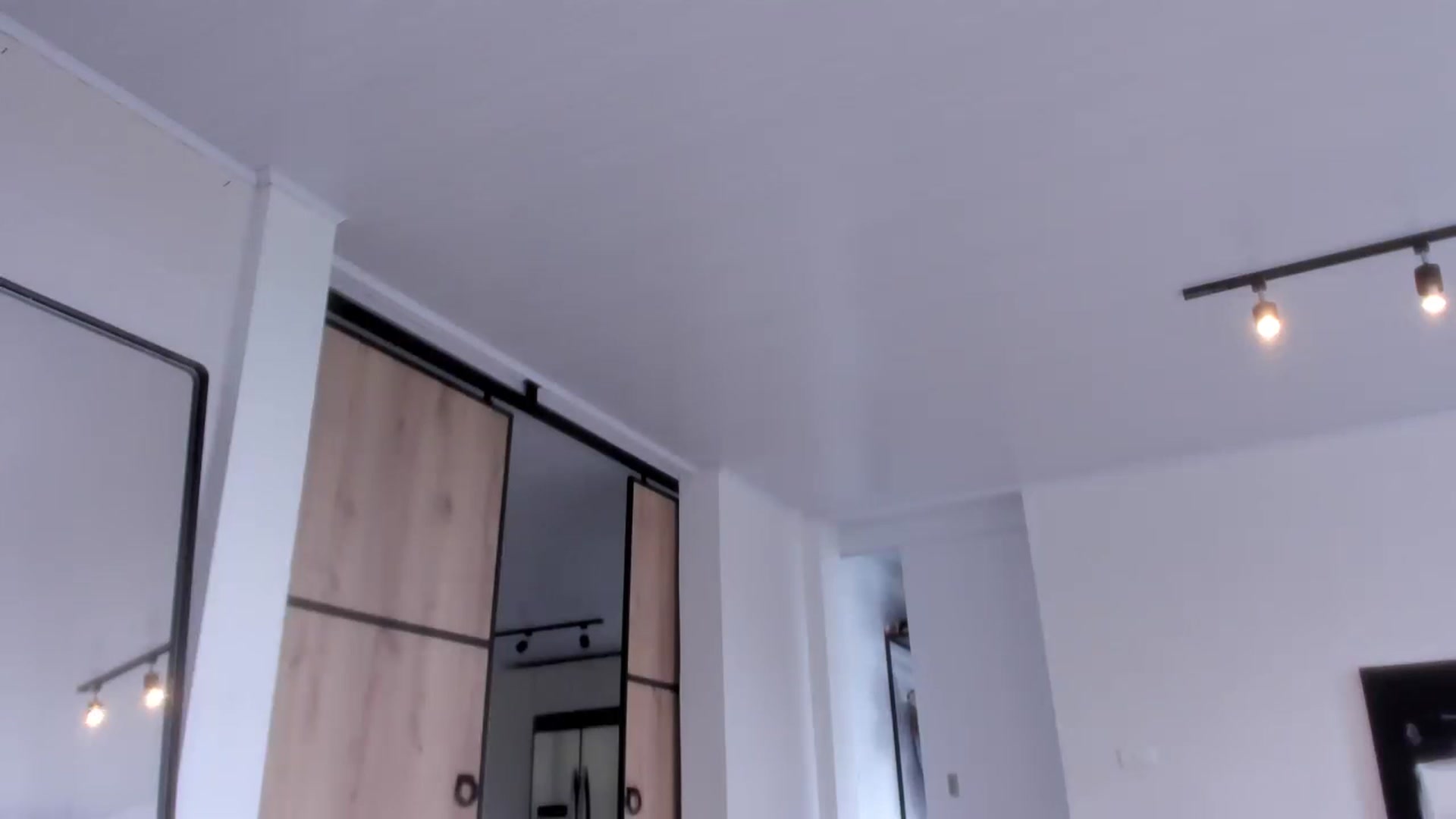 Gallery image thumbnail from LauraVega's myfreecams stream on, 01/30/2023, 16:36 image 17 of 20