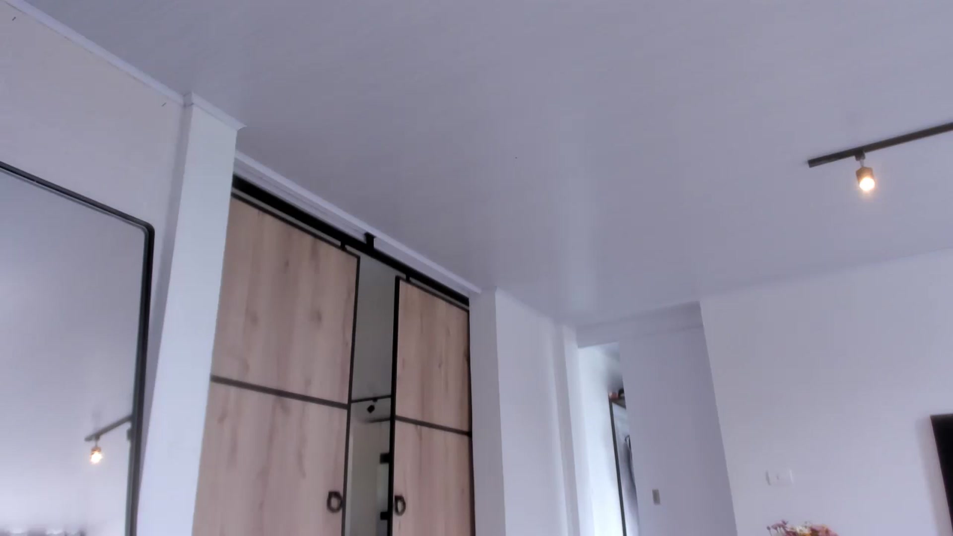 Gallery image thumbnail from LauraVega's myfreecams stream on, 02/03/2023, 16:24 image 17 of 20