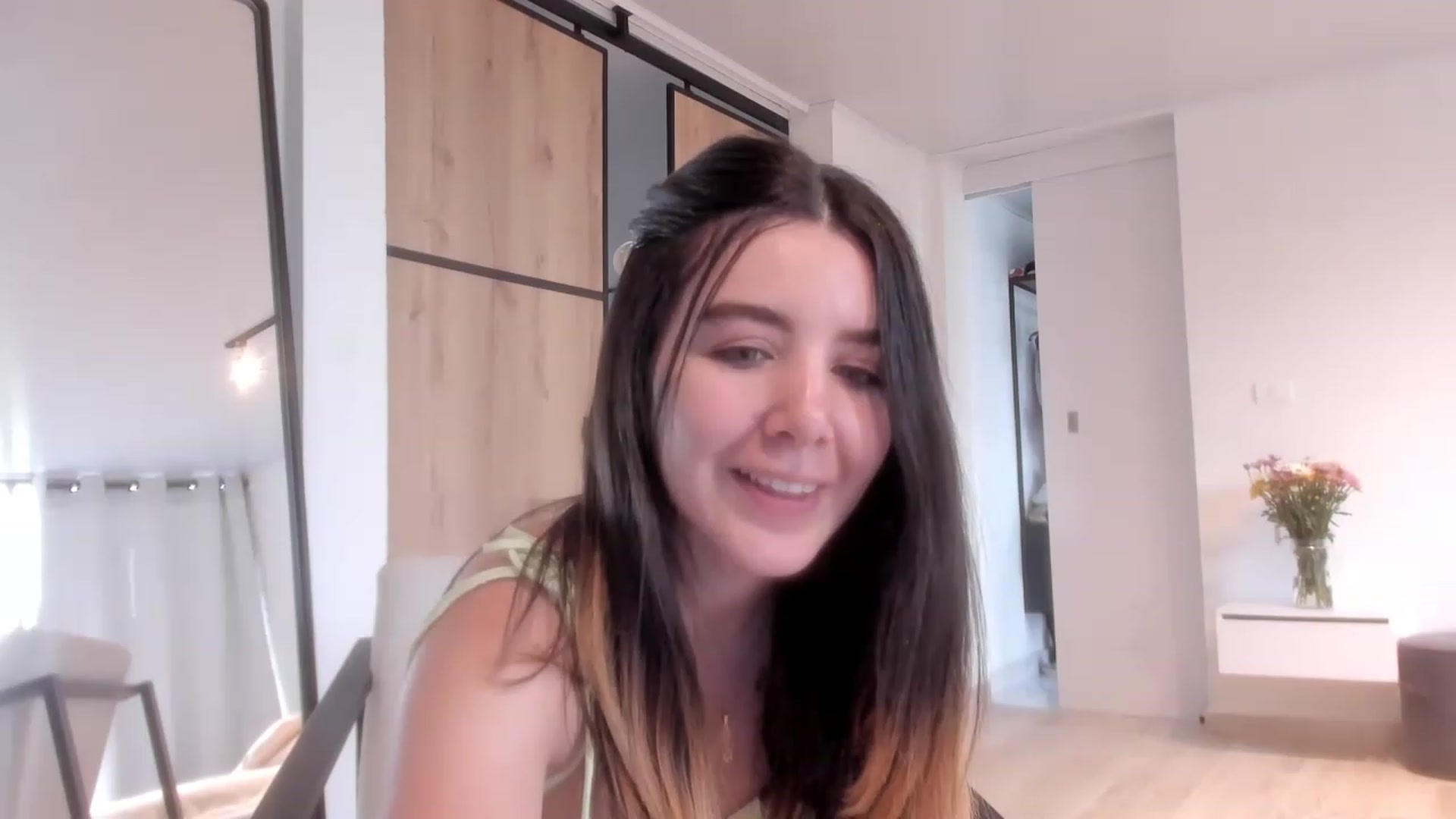 Gallery image thumbnail from LauraVega's myfreecams stream on, 02/03/2023, 23:03 image 2 of 20