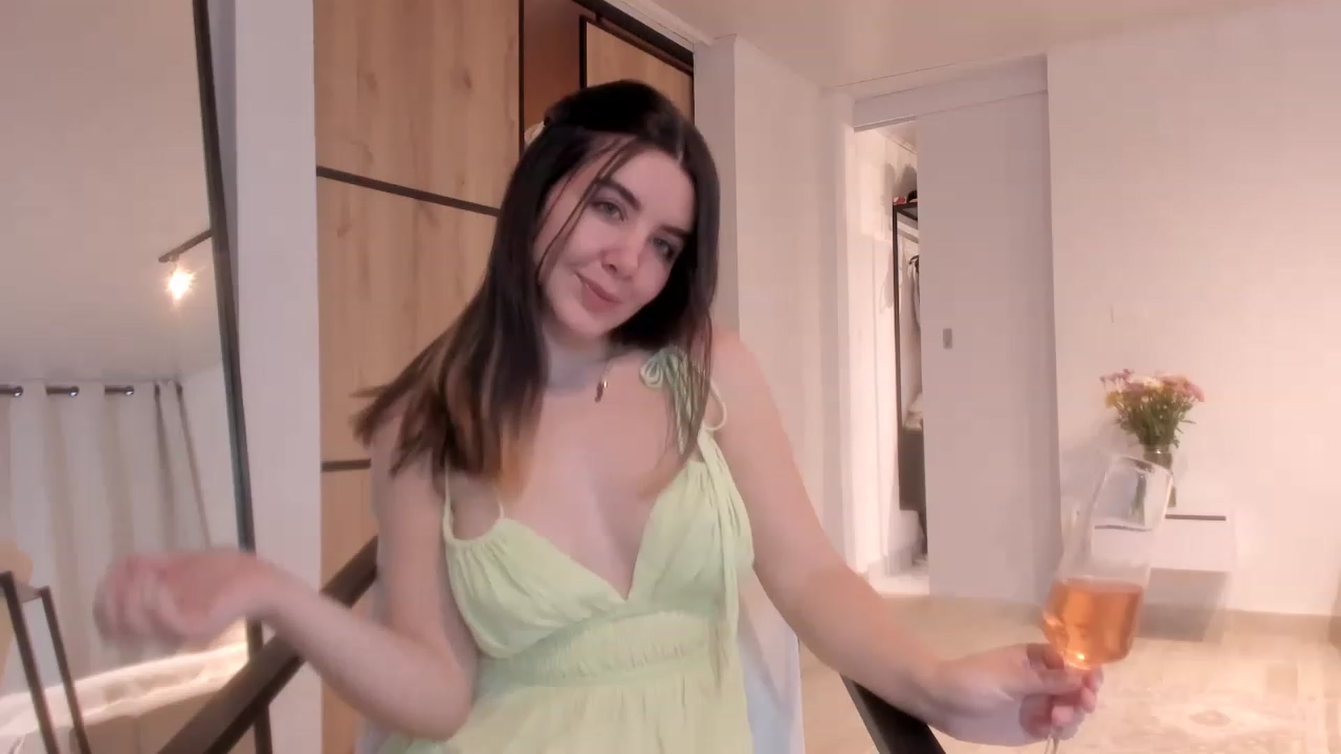 Gallery image thumbnail from LauraVega's myfreecams stream on, 02/03/2023, 23:03 image 18 of 20