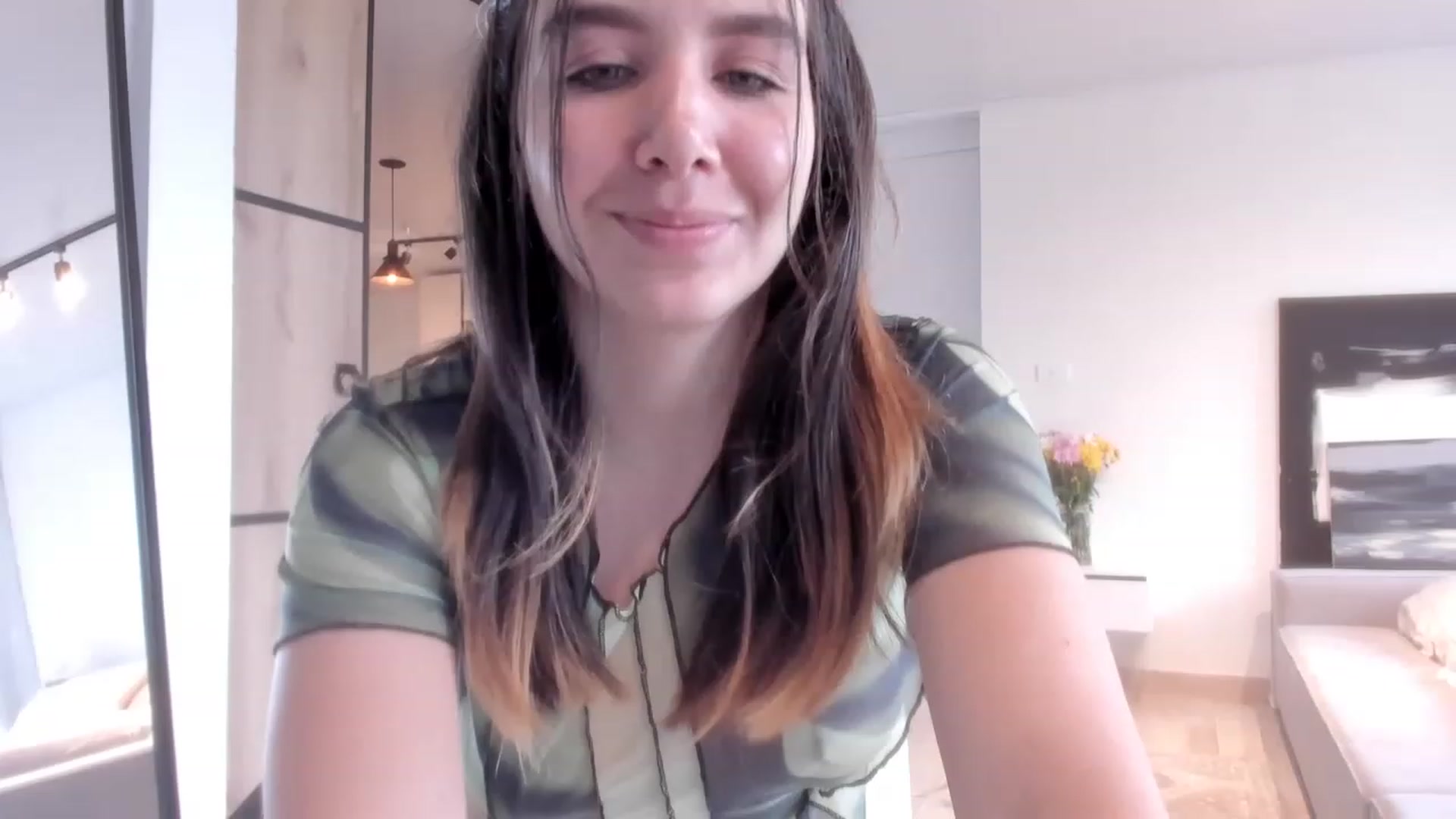 Gallery image thumbnail from LauraVega's myfreecams stream on, 02/12/2023, 15:57 image 4 of 20