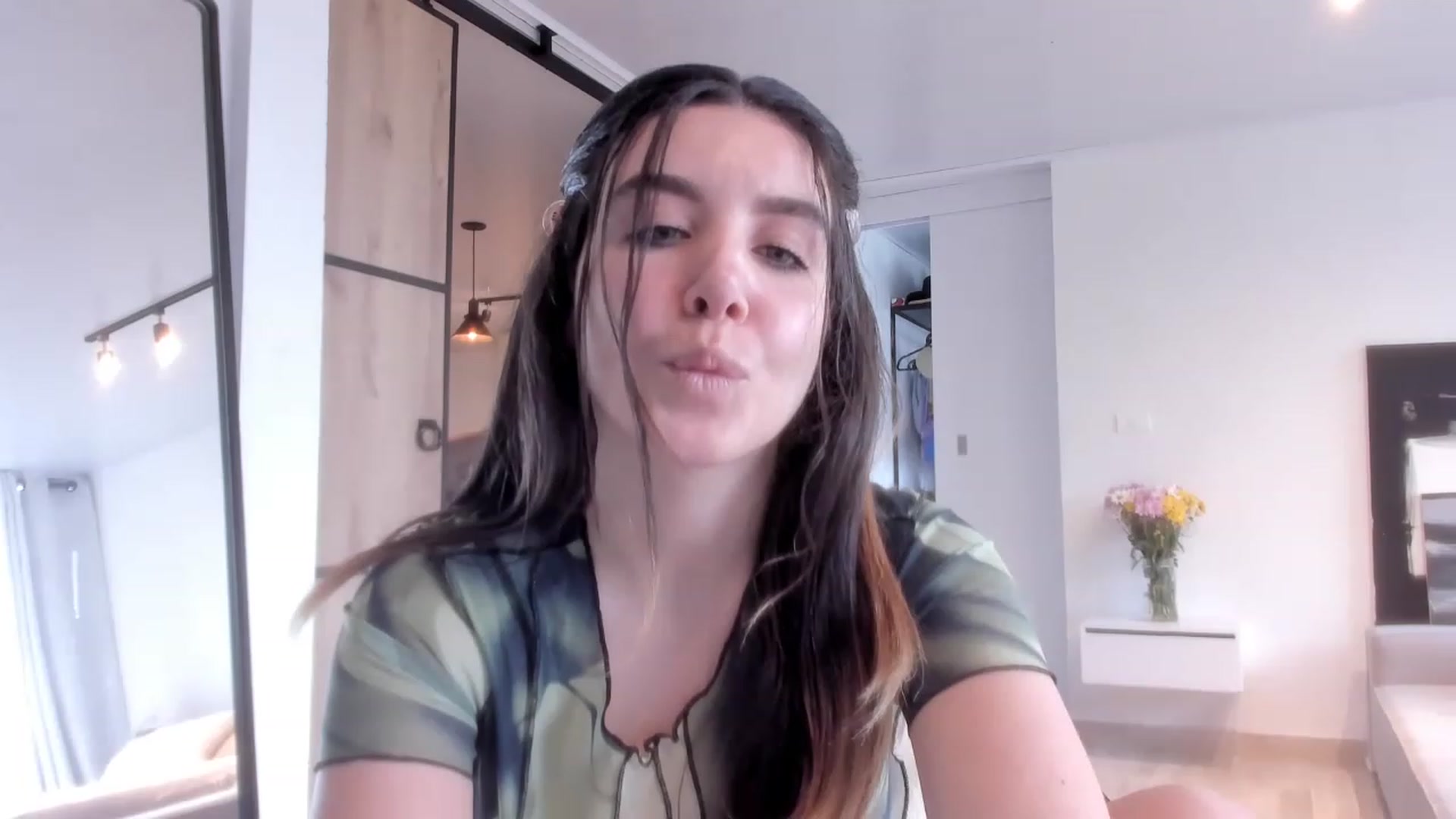 Gallery image thumbnail from LauraVega's myfreecams stream on, 02/12/2023, 15:57 image 16 of 20