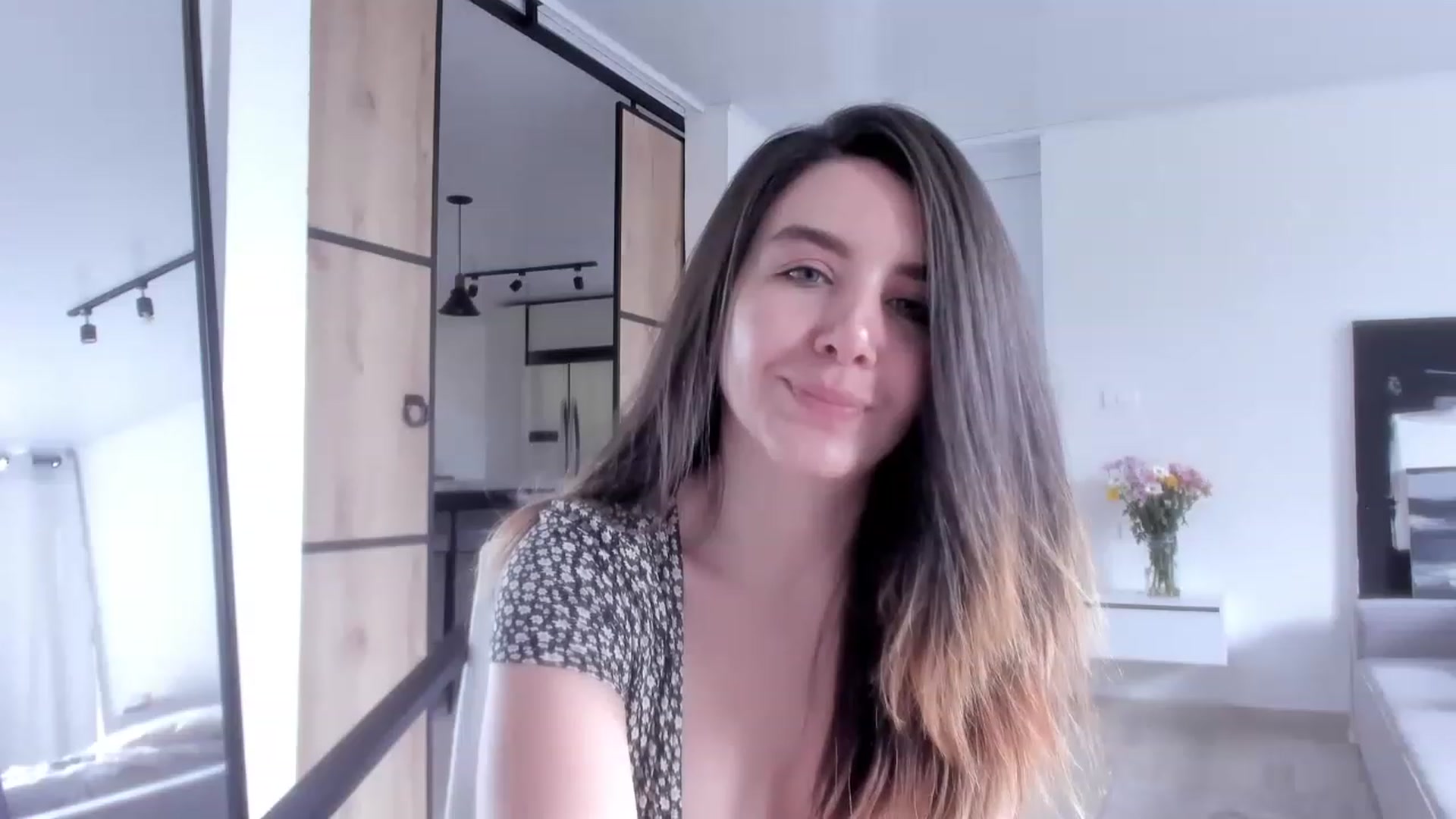 Gallery image thumbnail from LauraVega's myfreecams stream on, 02/13/2023, 17:02 image 7 of 20