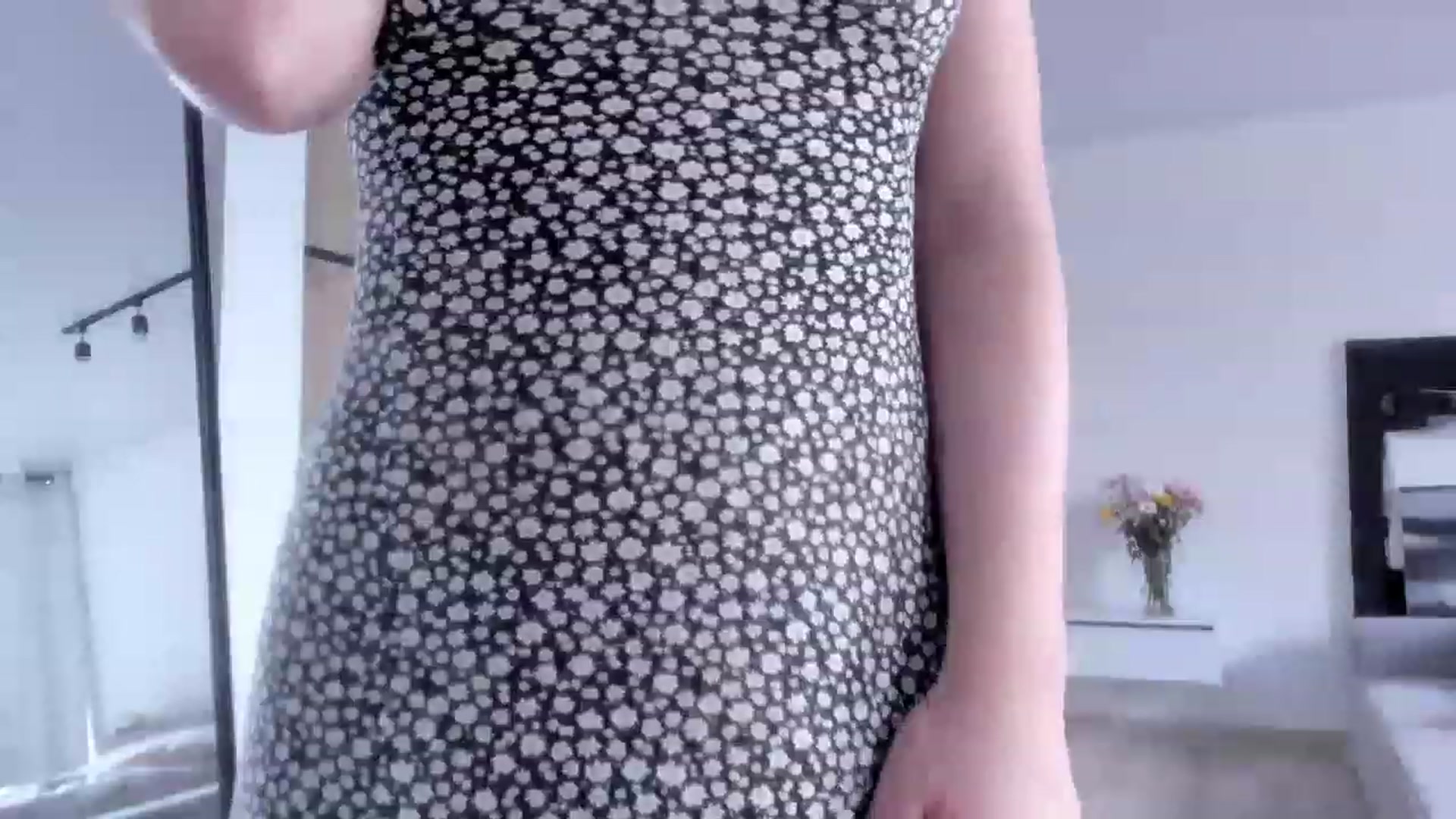 Gallery image thumbnail from LauraVega's myfreecams stream on, 02/13/2023, 17:02 image 20 of 20