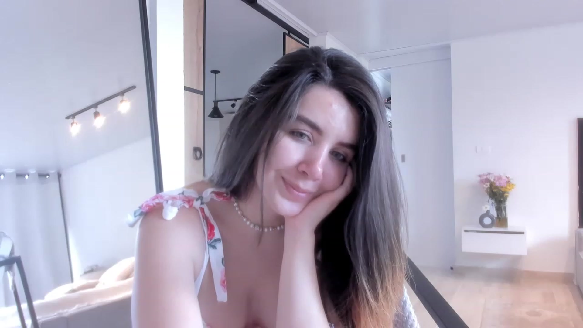 Gallery image thumbnail from LauraVega's myfreecams stream on, 02/18/2023, 21:50 image 6 of 20