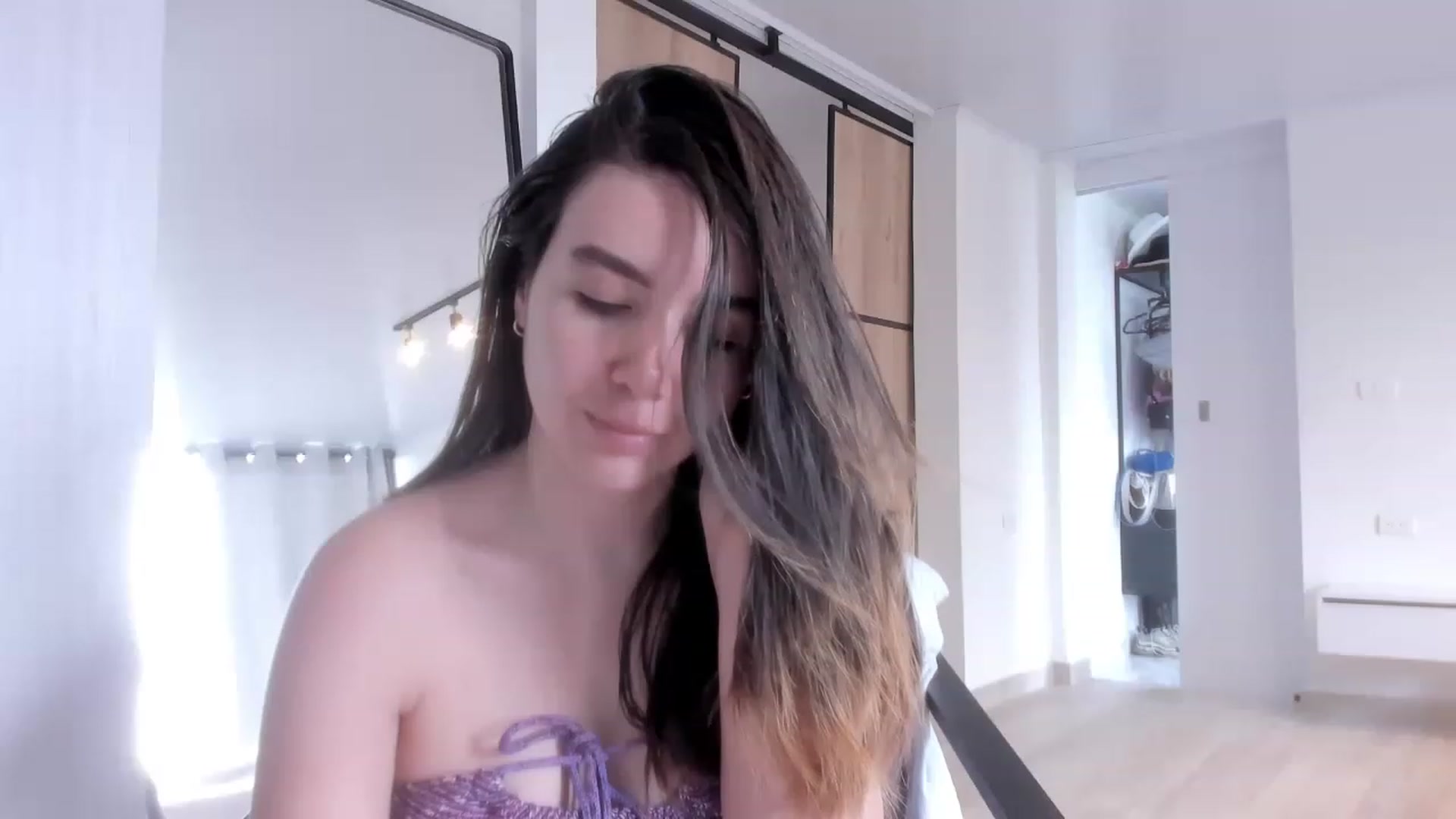 Gallery image thumbnail from LauraVega's myfreecams stream on, 03/09/2023, 16:59 image 20 of 20