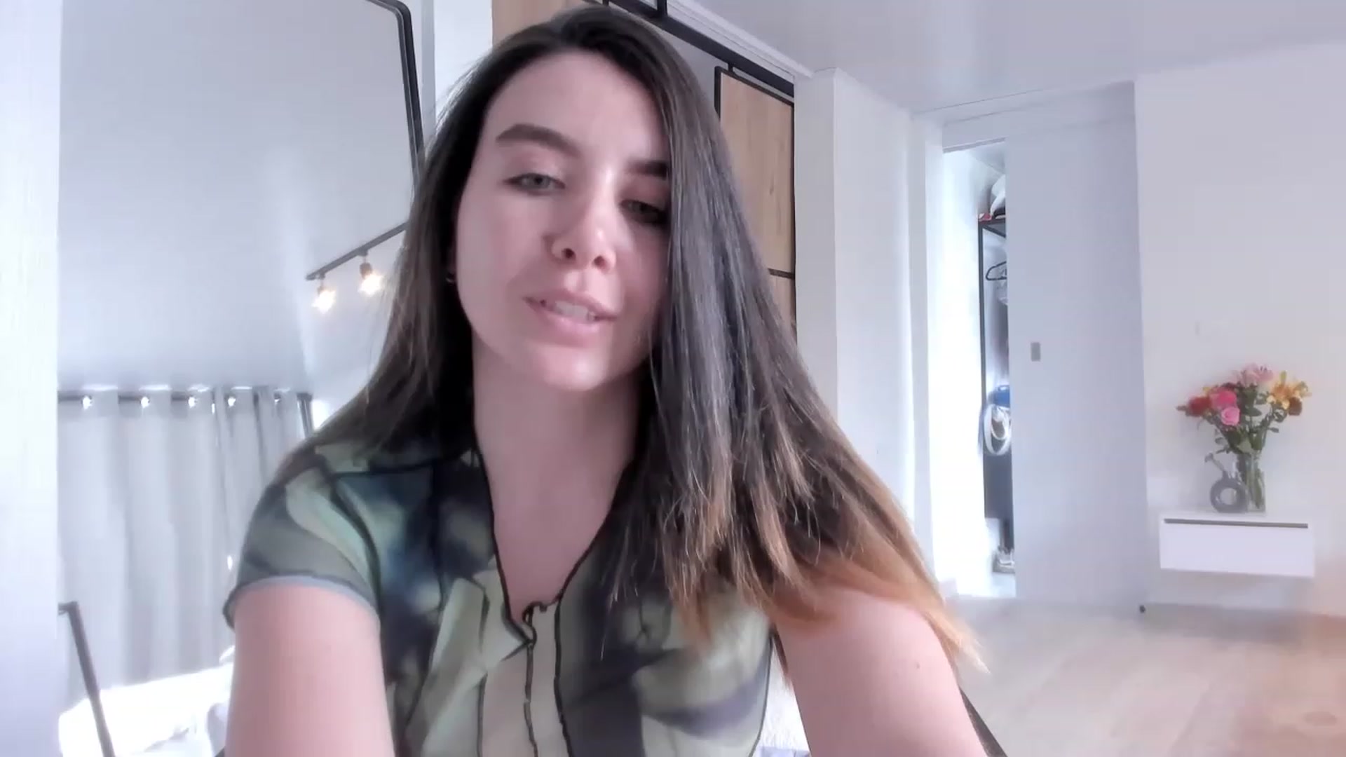 Gallery image thumbnail from LauraVega's myfreecams stream on, 03/10/2023, 17:52 image 20 of 20