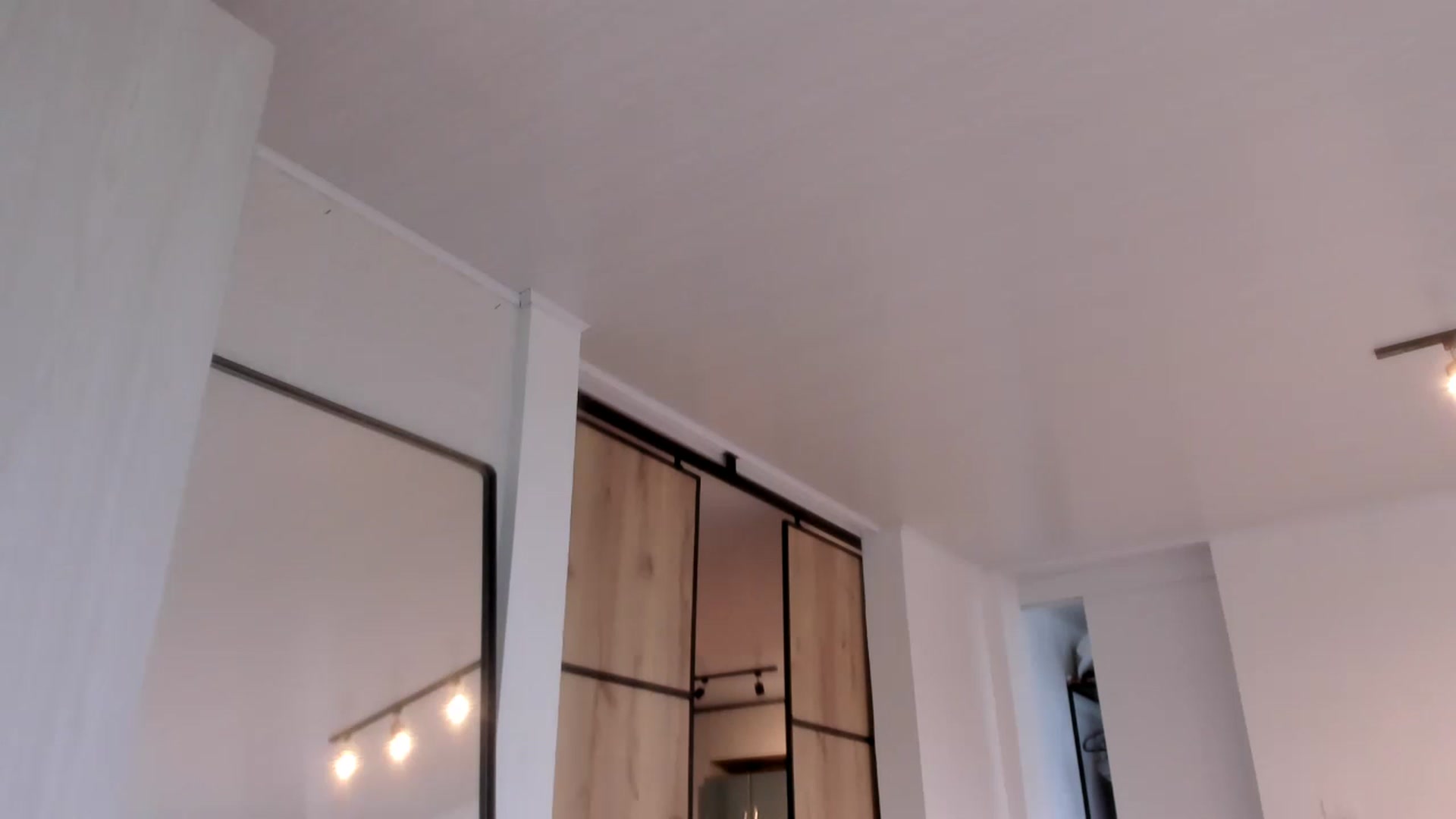 Gallery image thumbnail from LauraVega's myfreecams stream on, 03/10/2023, 23:50 image 7 of 20
